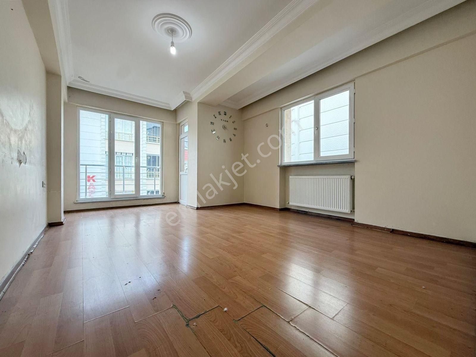 Mehmet Akif Ersoy Mahallesi Metrobüse 15dk Kiralık Daire ! - Görsel 4