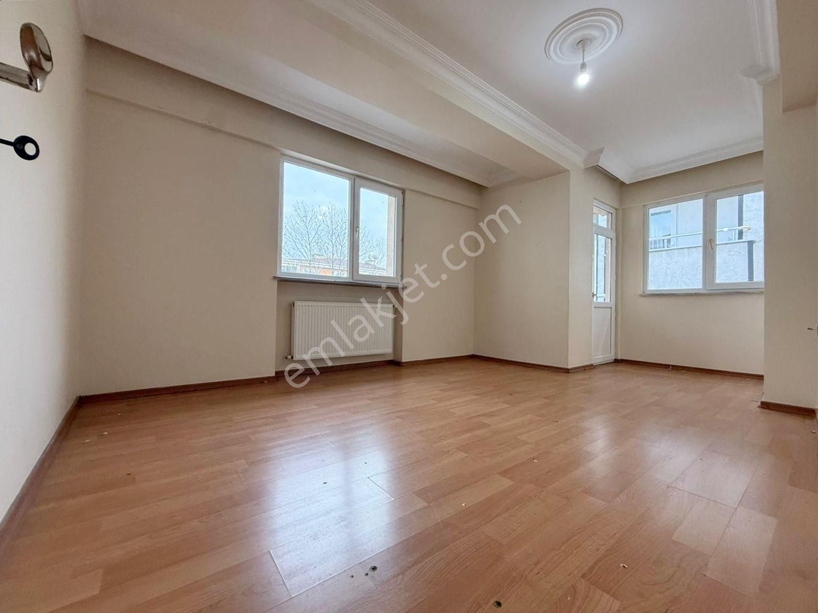 Mehmet Akif Ersoy Mahallesi Metrobüse 15dk Kiralık Daire ! - Görsel 2