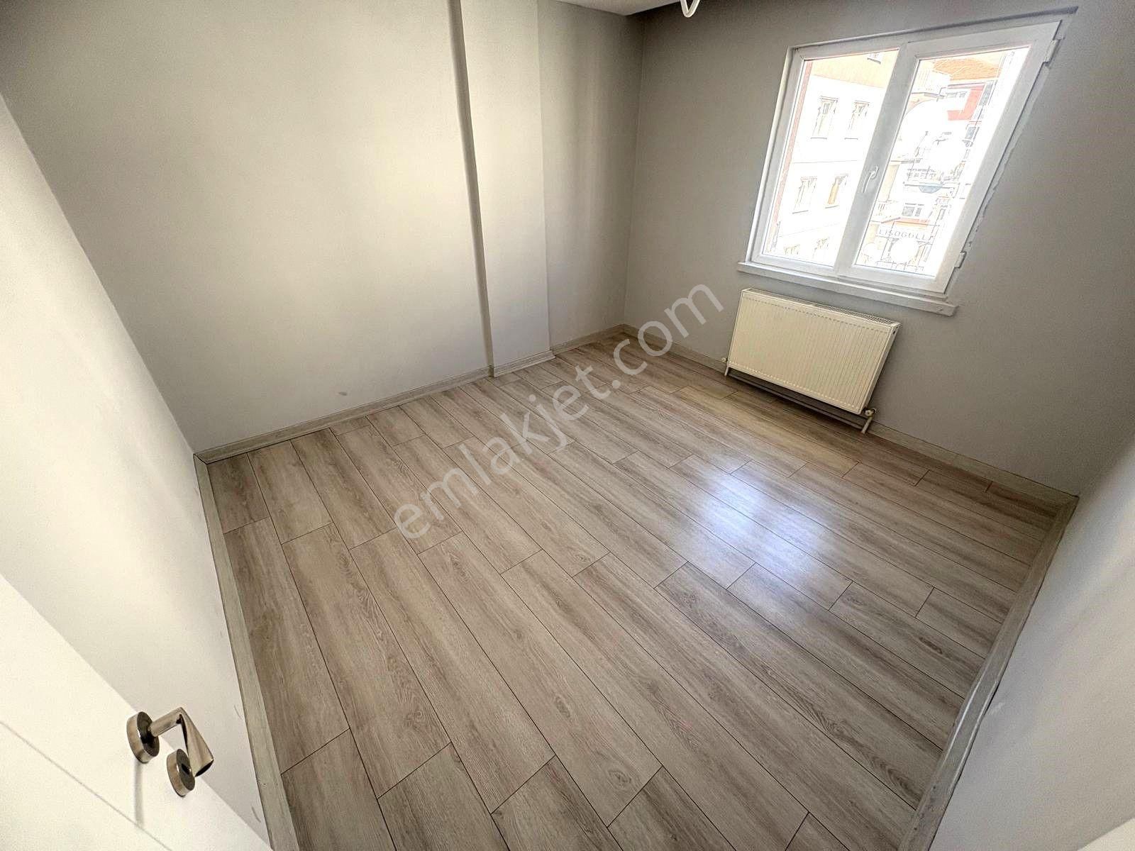 Akşemsettin Mh'de 3+1 Katta Full+full Mükemmel Konum'da Daire! - Görsel 14