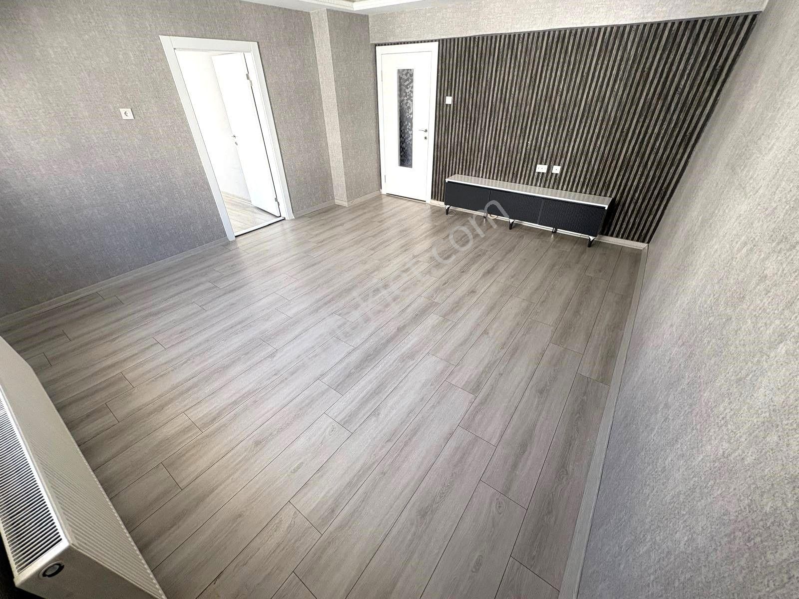 Akşemsettin Mh'de 3+1 Katta Full+full Mükemmel Konum'da Daire! - Görsel 8