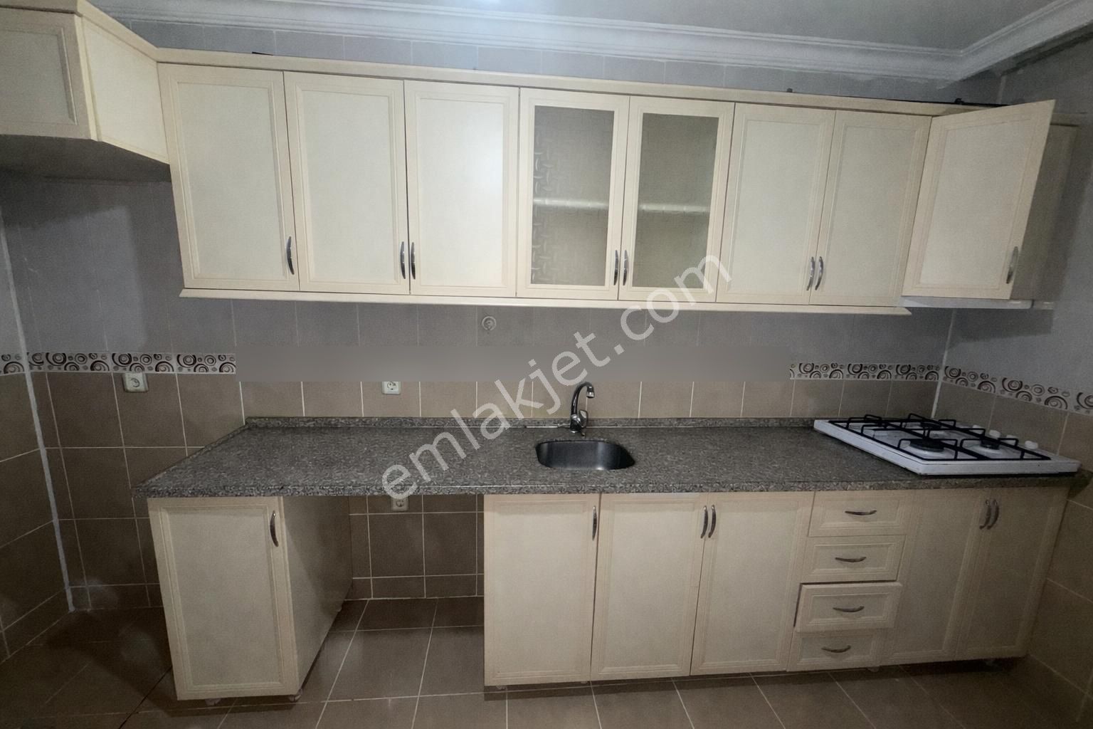 Reşadiye Mah.servis Güzargahı , 120 M² , 2+1 Kiralık Daire - Görsel 16