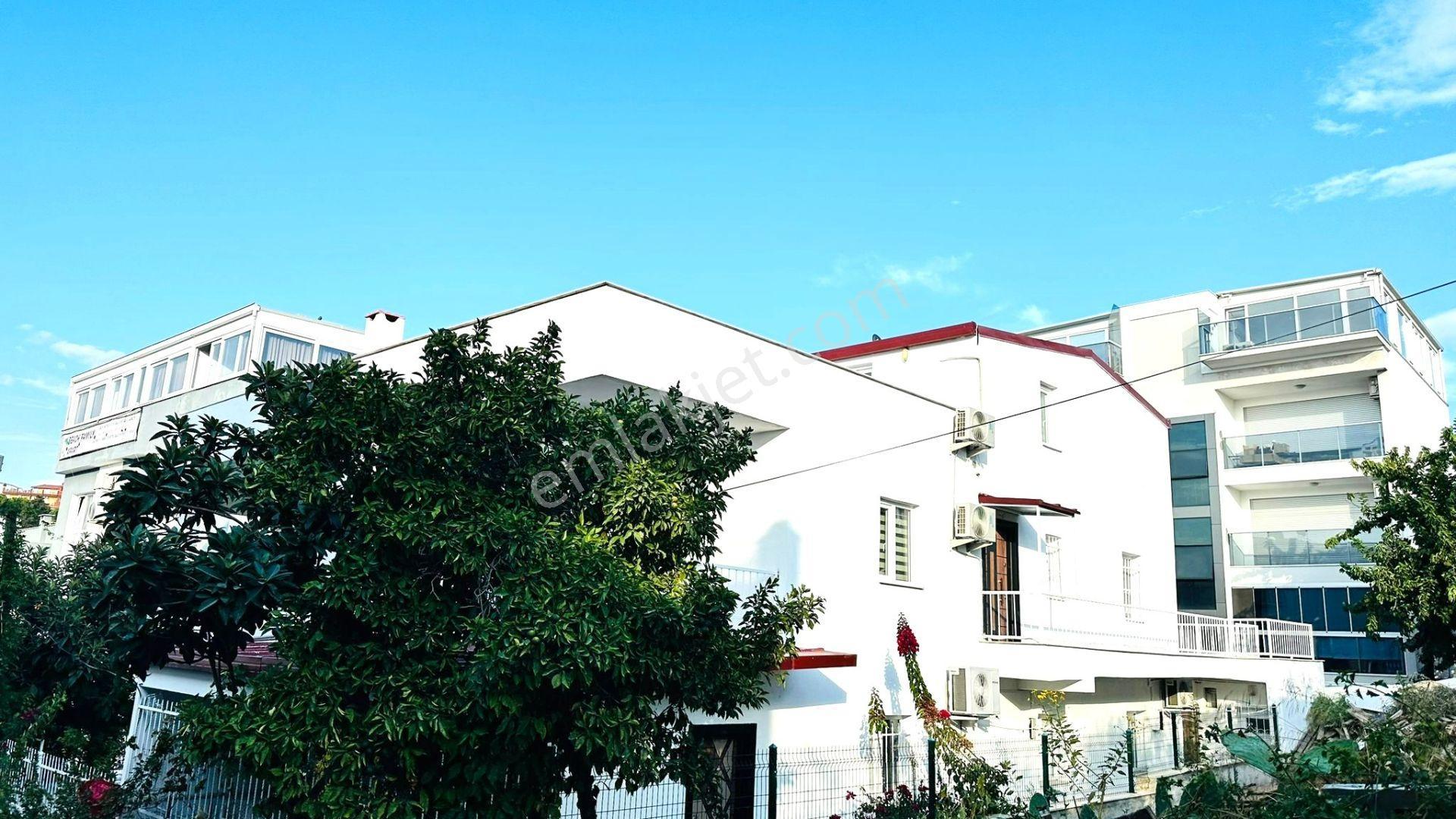 Kuşadası Kadınlar Denizi'nde Plaja 50 Metre Mesafede 2+1 Geniş Ferah Daire - Görsel 27