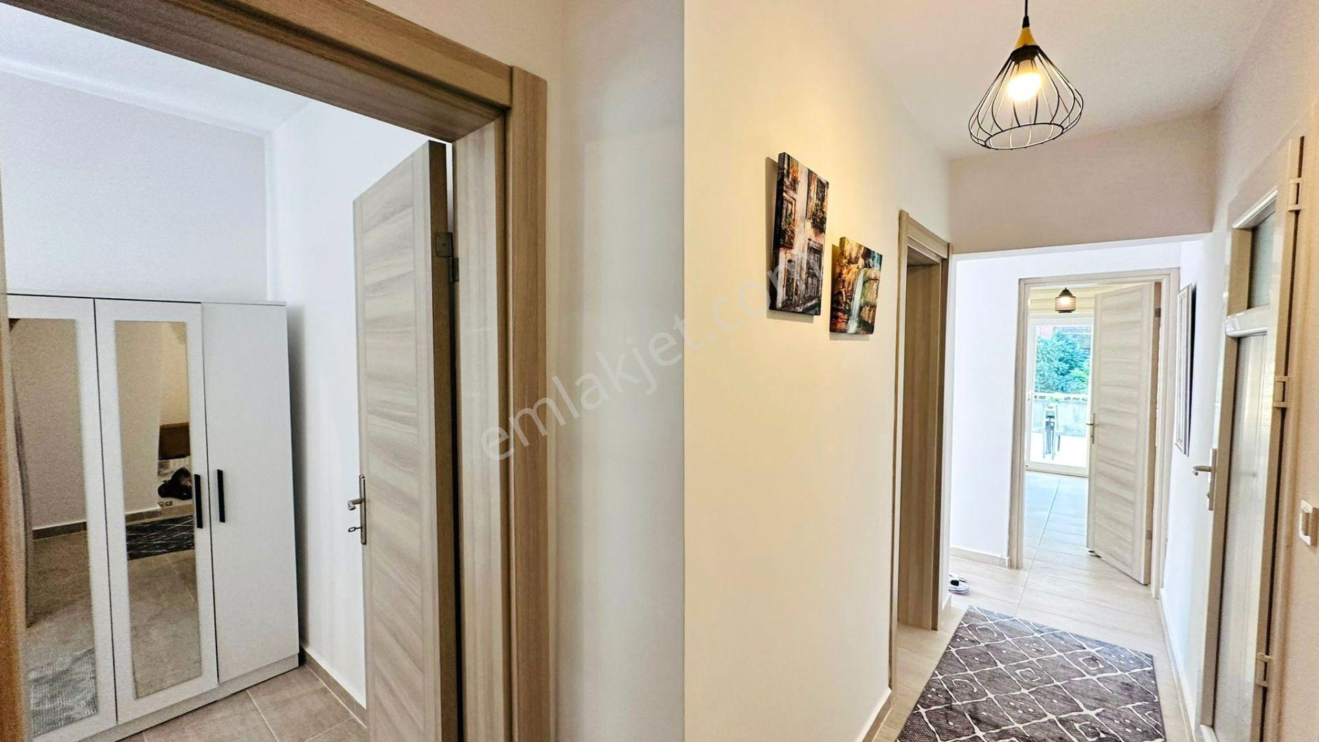 Kuşadası Kadınlar Denizi'nde Plaja 50 Metre Mesafede 2+1 Geniş Ferah Daire - Görsel 22