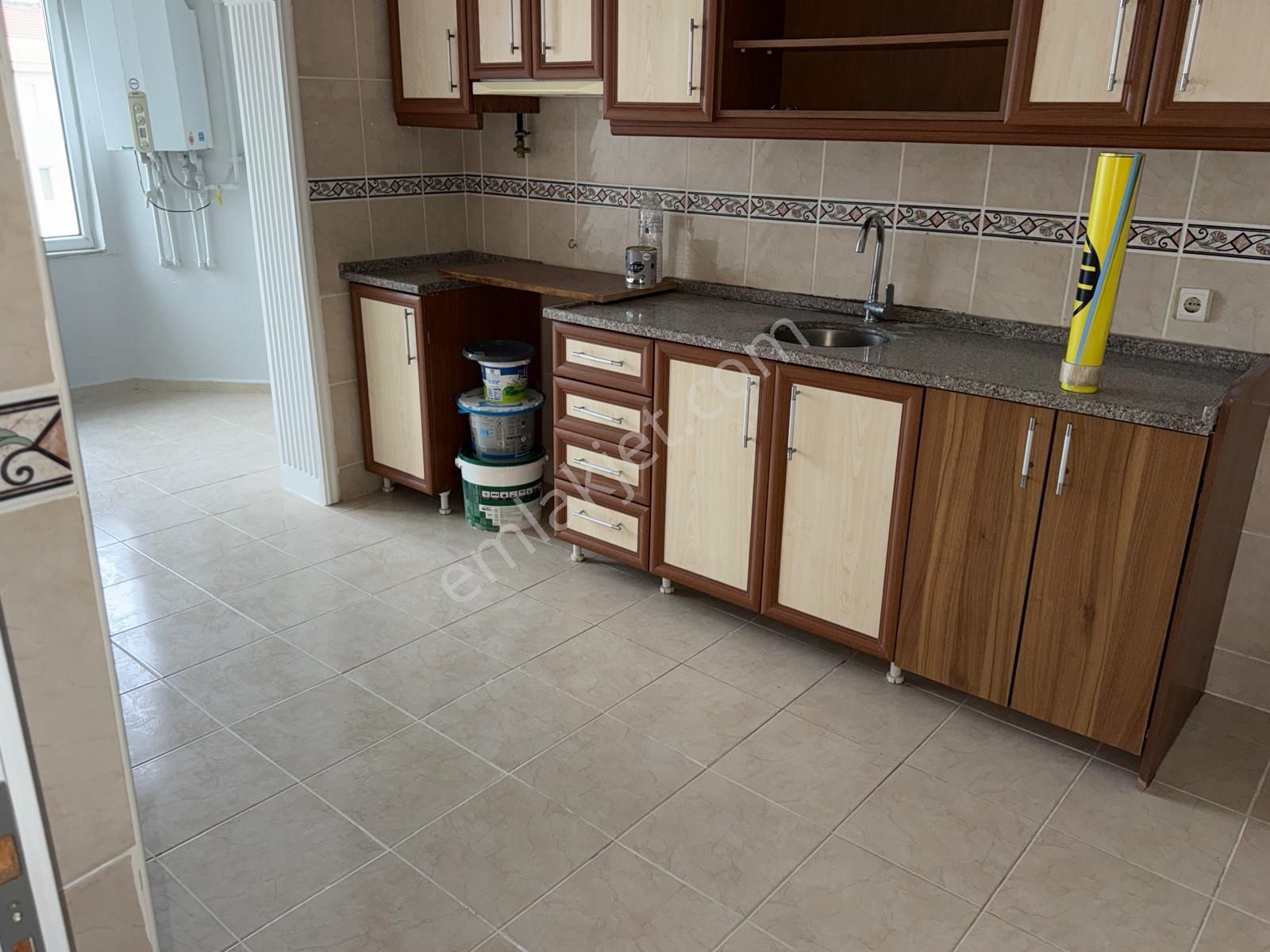 Hürriyet Mah.okullar Bölgesi 3+1 - Kiralık Daire 150 M² - Görsel 4