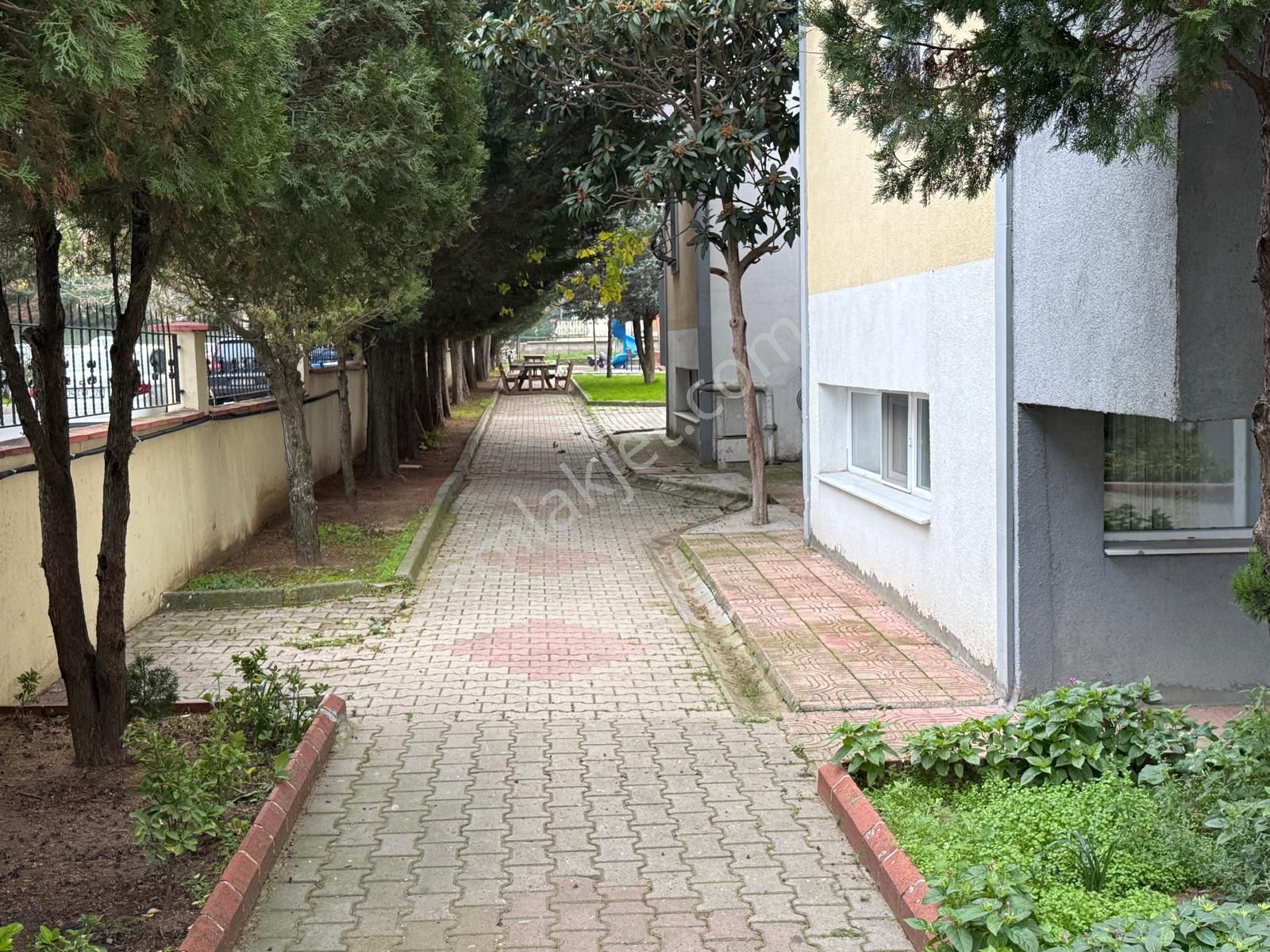 Hürriyet Mah.okullar Bölgesi 3+1 - Kiralık Daire 150 M² - Görsel 28