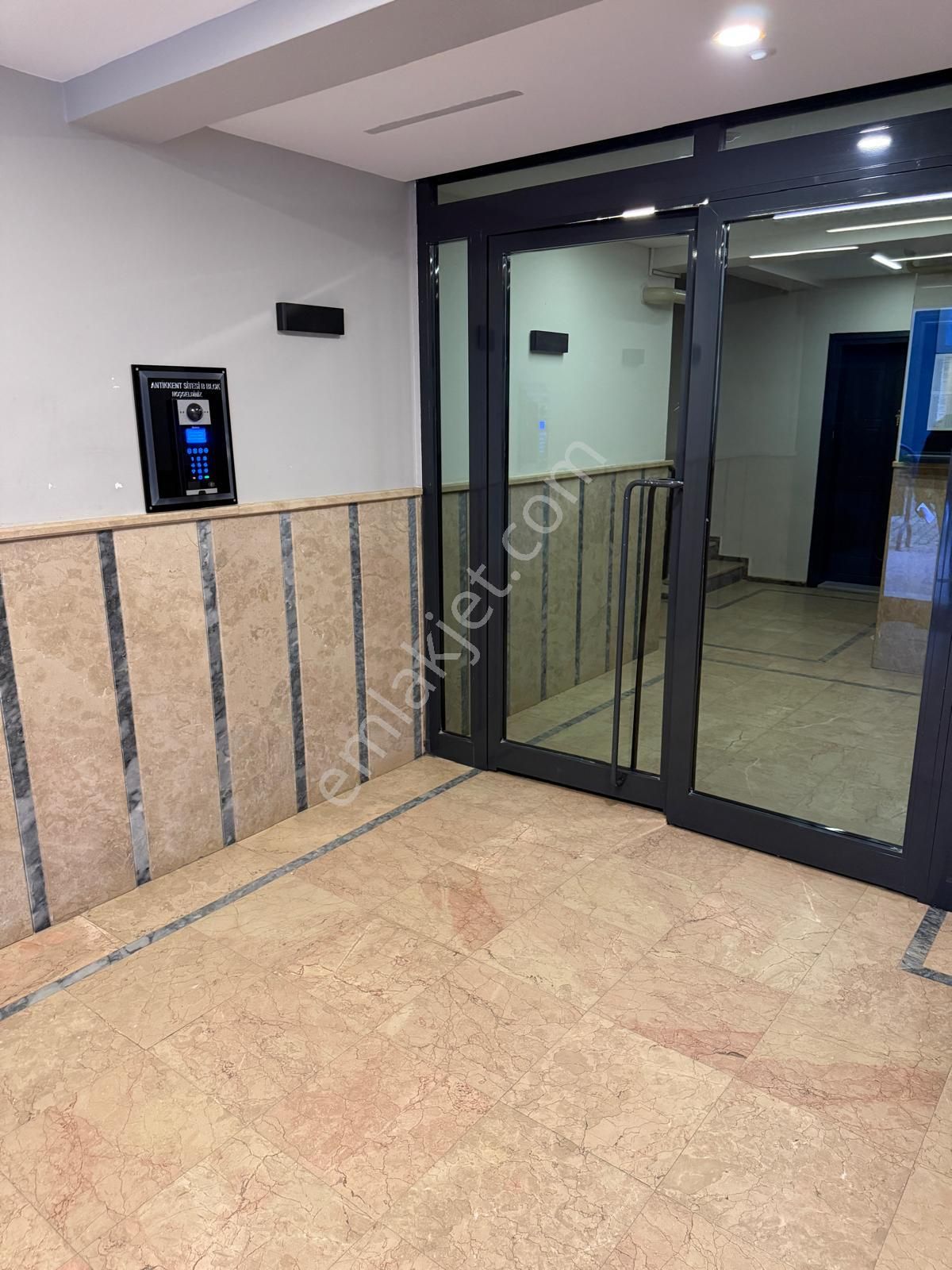 Hürriyet Mah.okullar Bölgesi 3+1 - Kiralık Daire 150 M² - Görsel 27