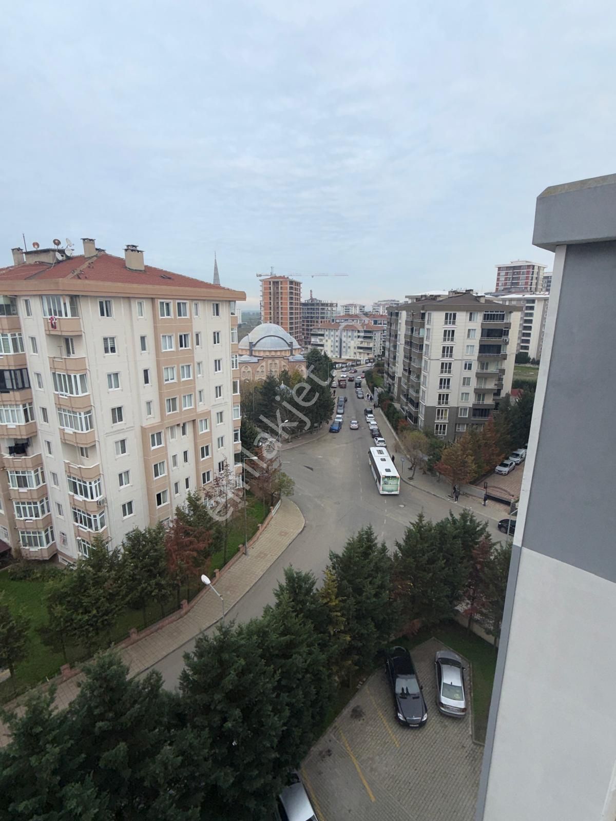 Hürriyet Mah.okullar Bölgesi 3+1 - Kiralık Daire 150 M² - Görsel 22