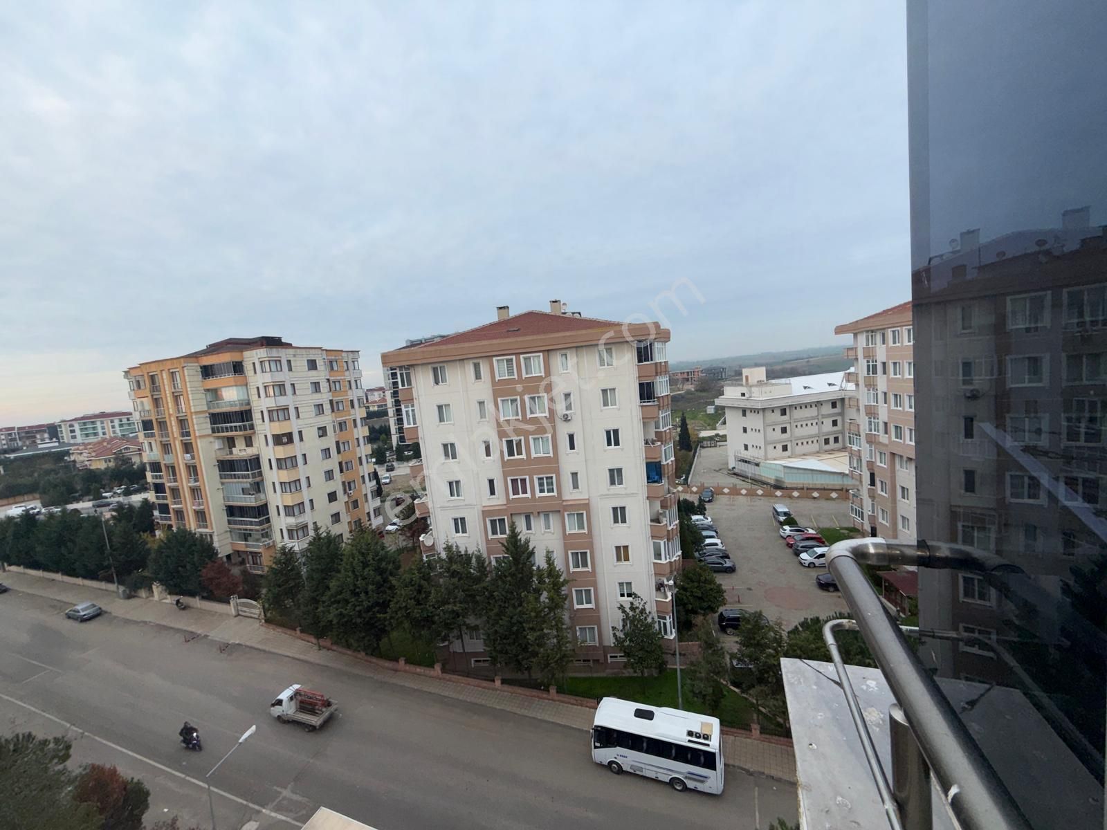 Hürriyet Mah.okullar Bölgesi 3+1 - Kiralık Daire 150 M² - Görsel 16
