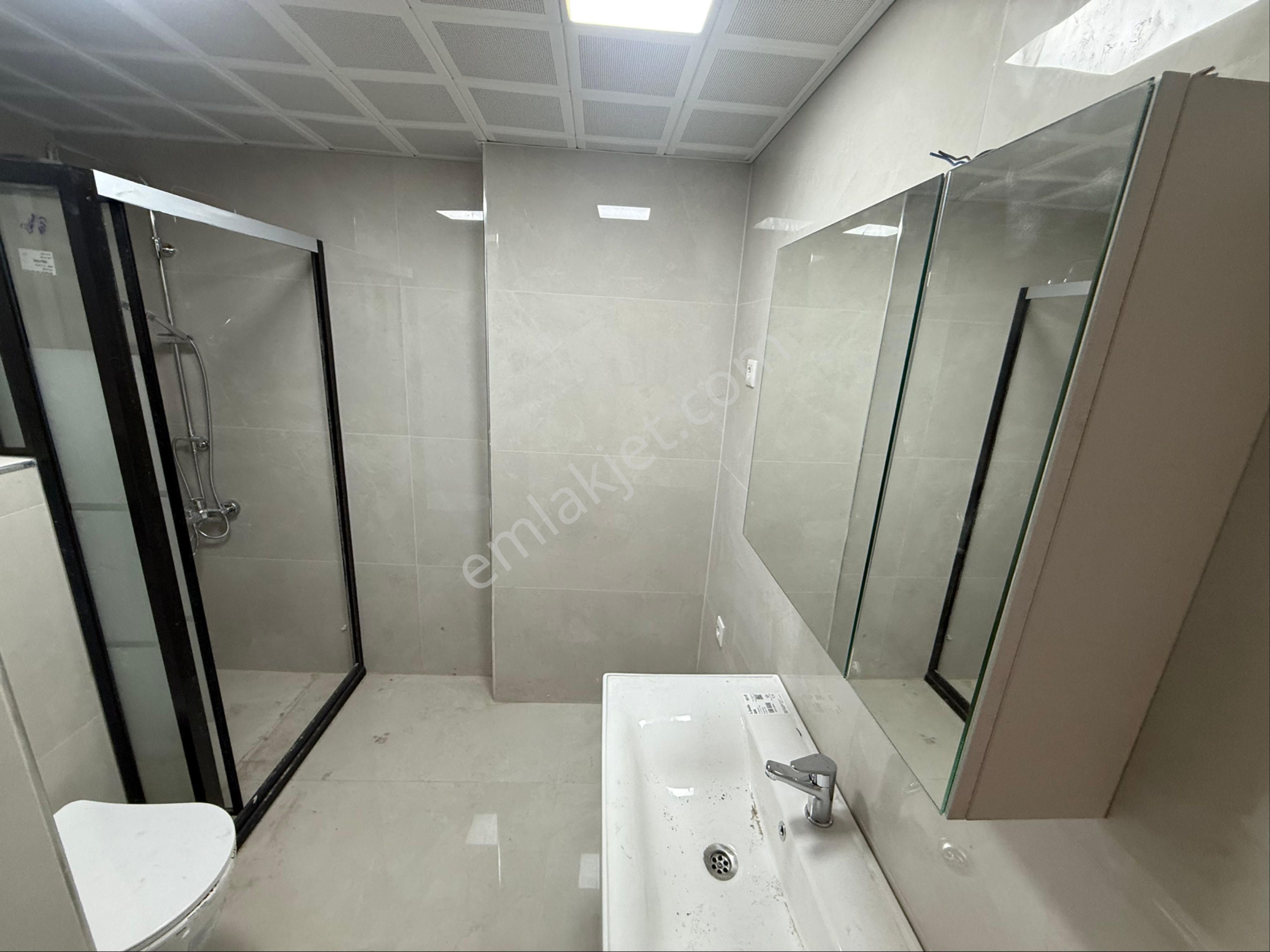 İsmetpaşa Mah Ordu Cad Üzeri 125 M2 Sıfır Ebeveyn Banyolu Lüks Memura Uygun Kiralık Daireler - Görsel 15