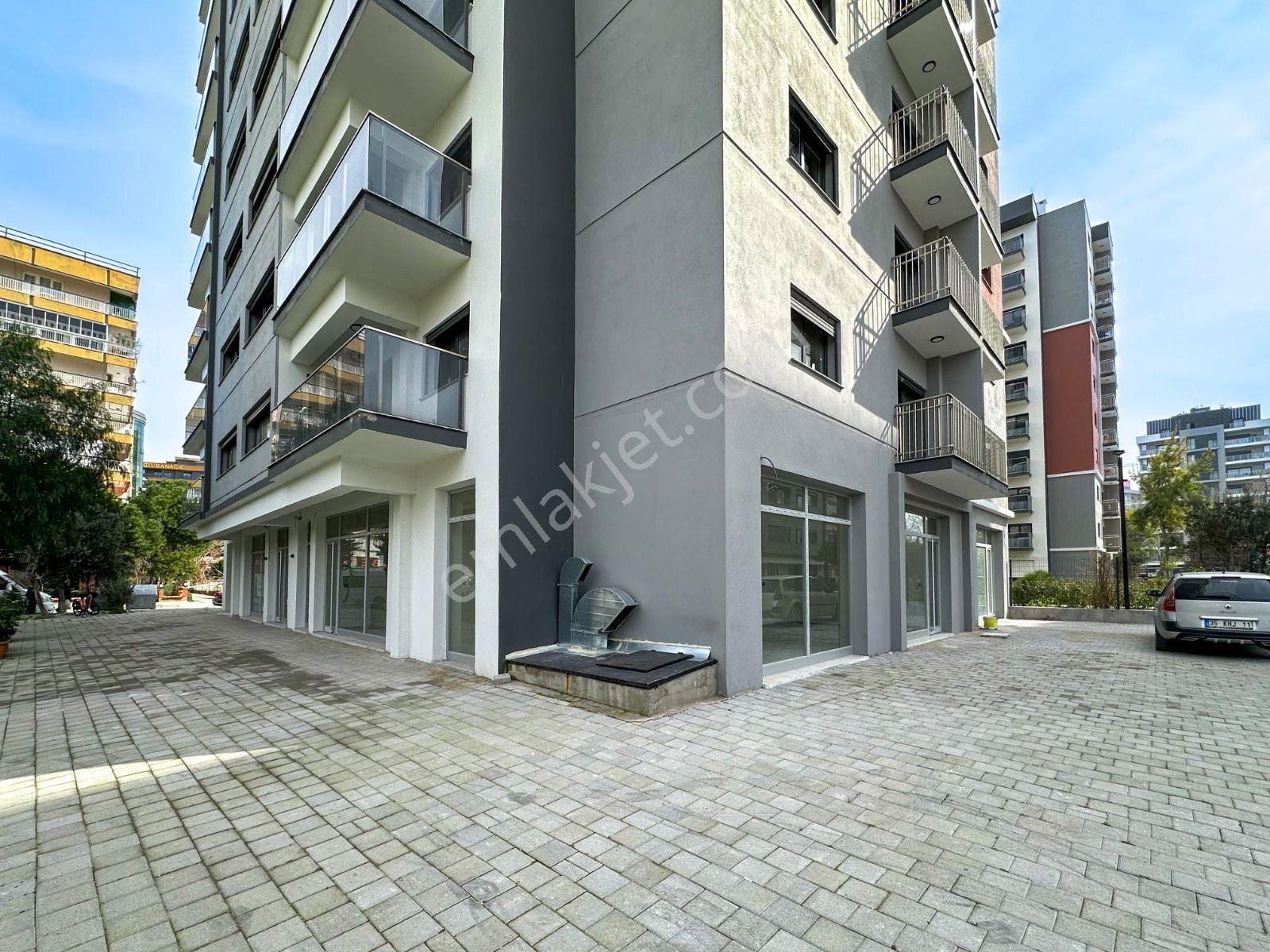 Manavkuyu Mahallesi İşlek Lokasyonda Kiralık Dükkan - Görsel 2