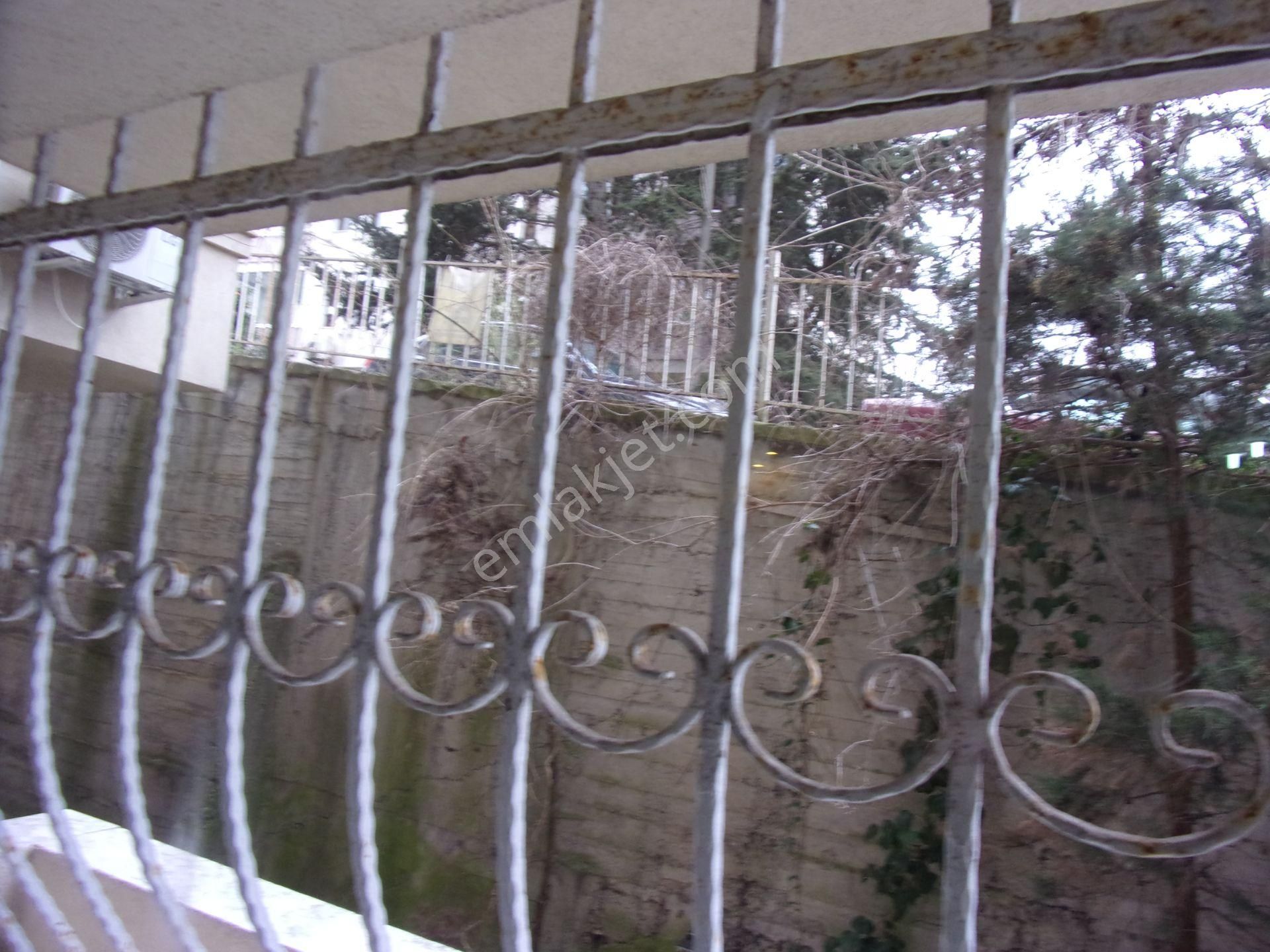 Tarabya Sanatçılar Sitesinde 2+1 100 Metrekare Kiralık Daire - Görsel 6