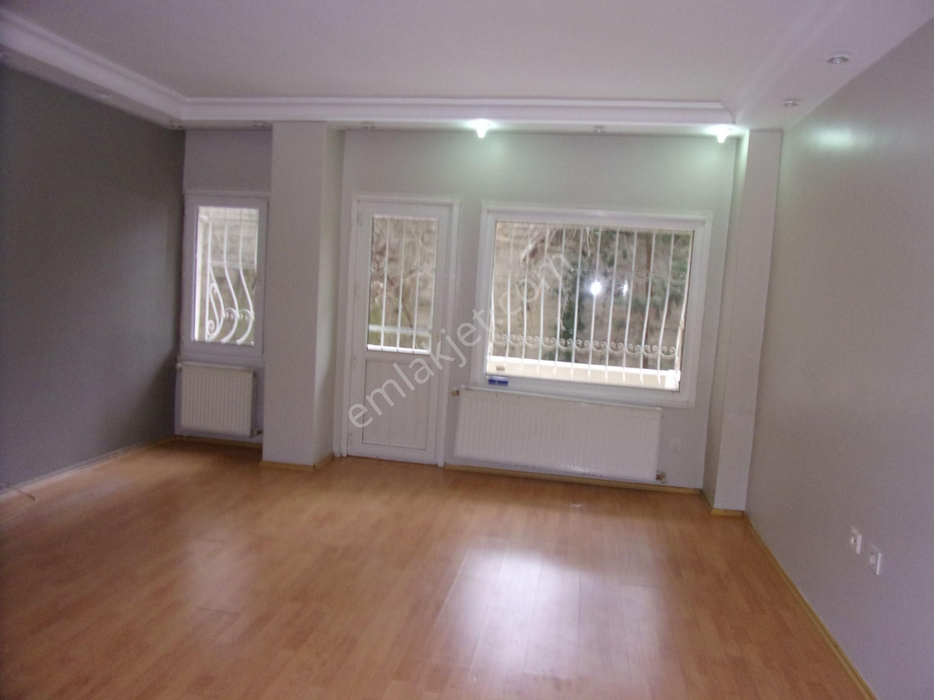 Tarabya Sanatçılar Sitesinde 2+1 100 Metrekare Kiralık Daire - Görsel 3