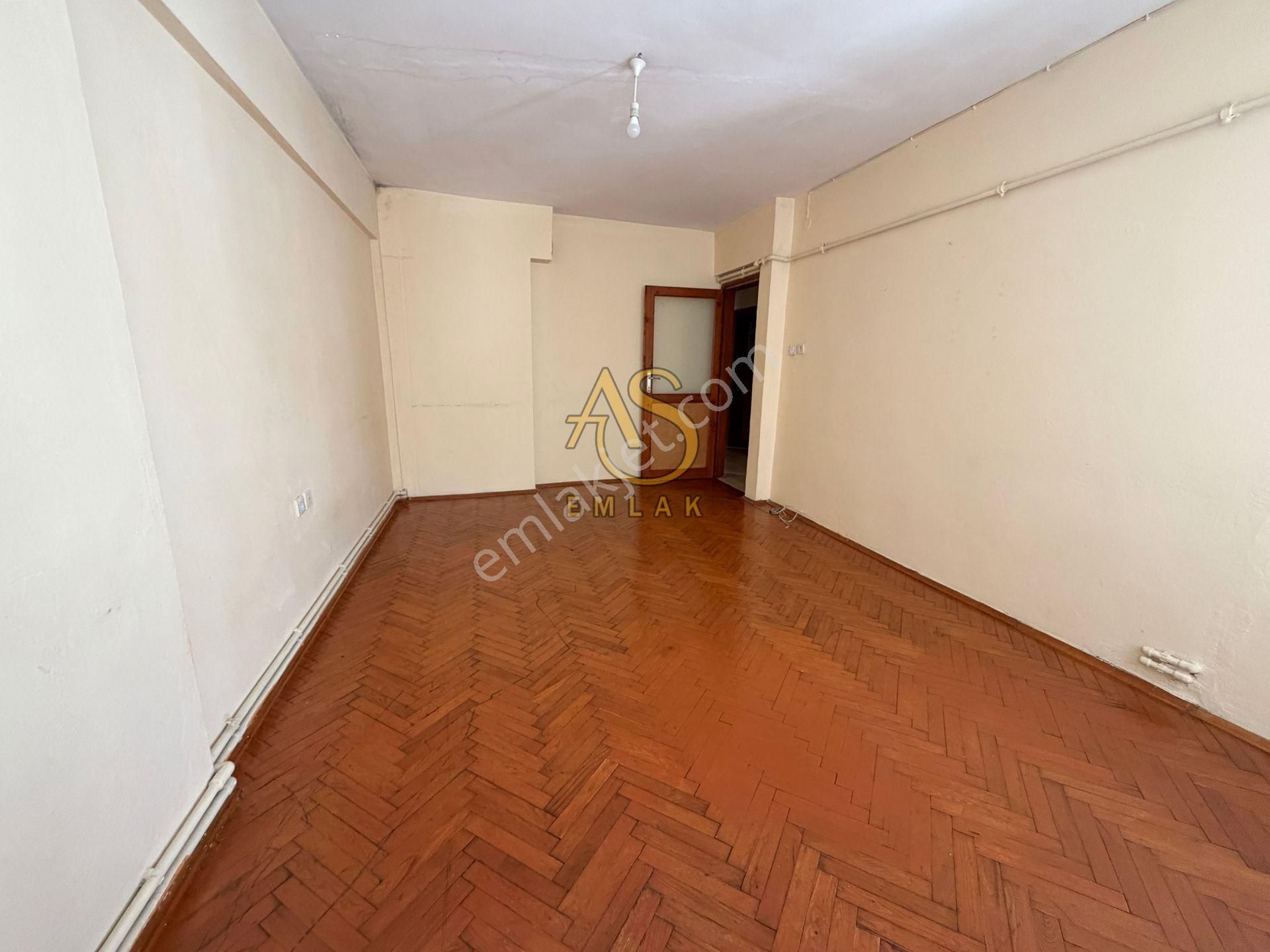 As Emlak'tan 2+1 Çalışan Bay & Bayanlara Uygun Cadde Üzeri Daire - Görsel 4