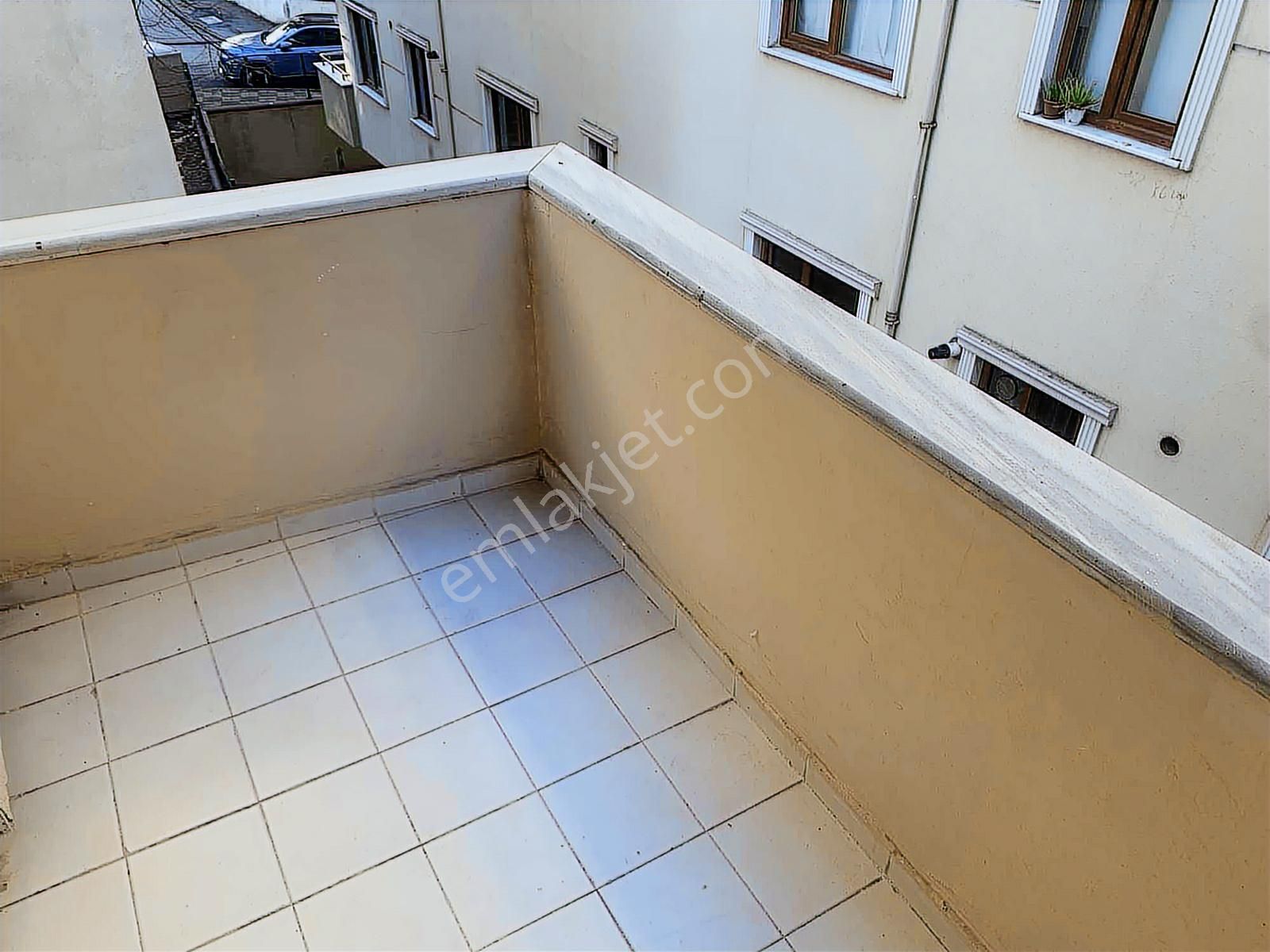 Maltepe Küçükyalı Metro Civarı 3+1 Kiralık Daire - Görsel 9