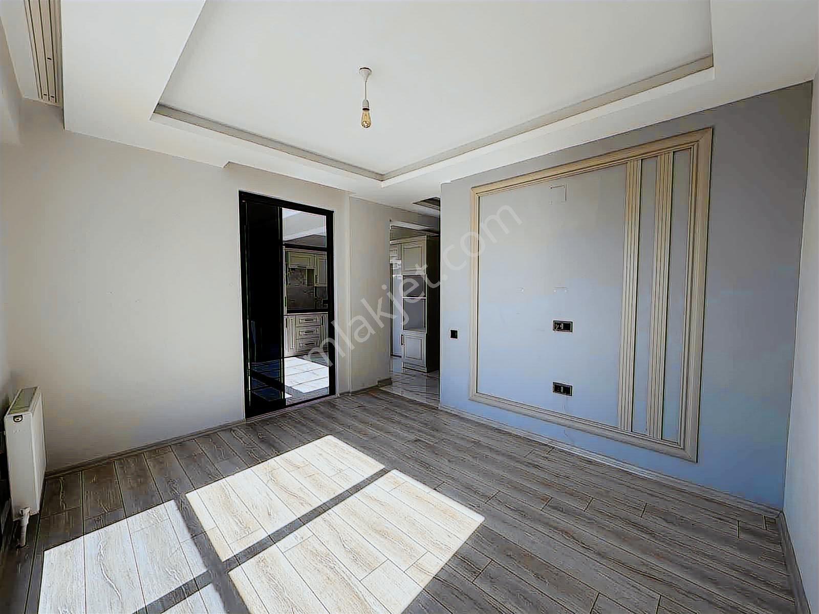 Havuzlu Site İçerisinde Lüks 3 Cepheli 2+1 Daire - Görsel 24