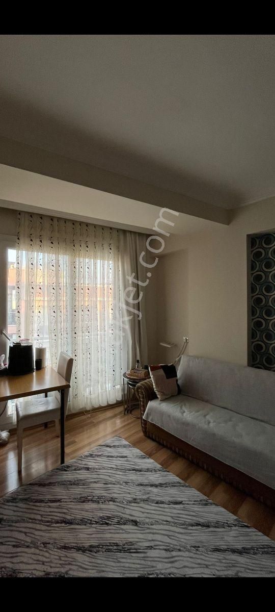 Buca Yıldız Mh 60 Mk 1+1 Eşyalı Klimalı Balkonlu Yesevi Yurt Kar - Görsel 13