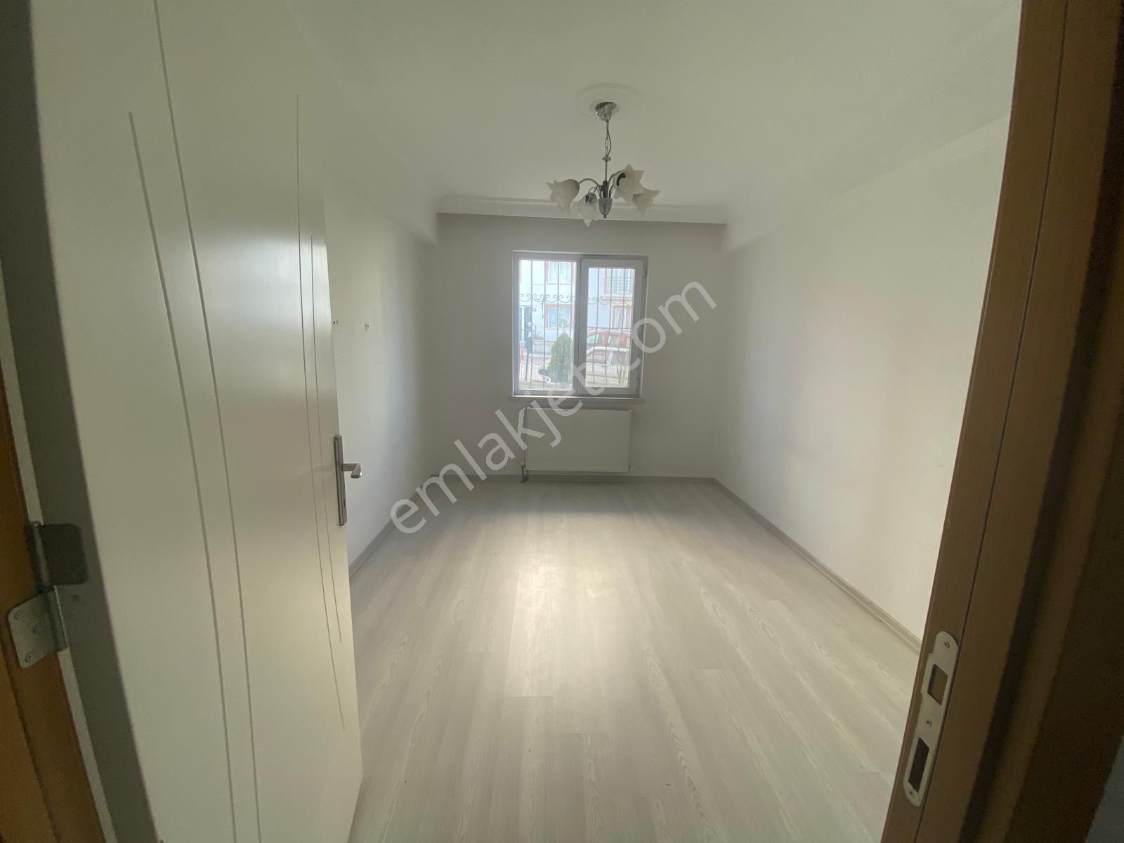 Altındağ - Feridun Çelik Mahallesinde Full Yapılı, Teras Balkonlu 3+1 Kiralık Daire !!! - Görsel 3