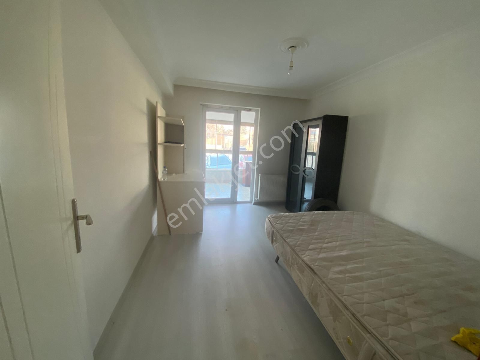 Altındağ - Feridun Çelik Mahallesinde Full Yapılı, Teras Balkonlu 3+1 Kiralık Daire !!! - Görsel 2