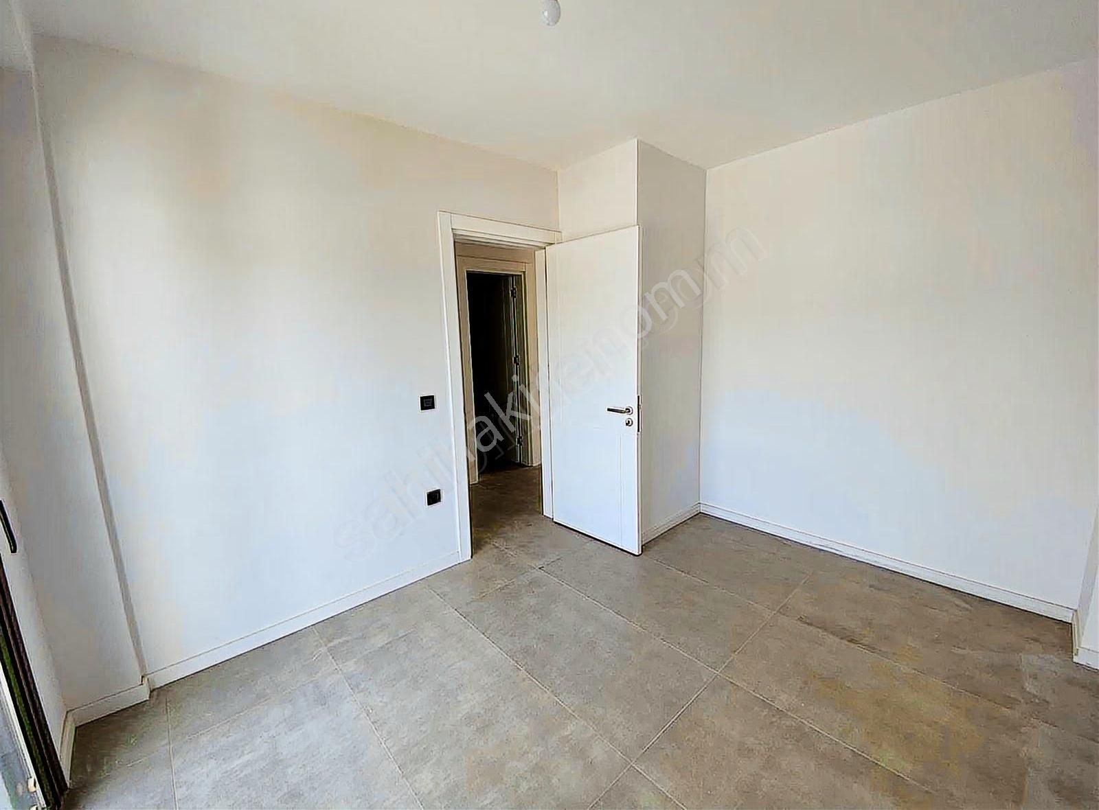 Bodrum Yalıçiftlik'te Kiralık 2+1 Ebeveyn Banyolu Sıfır Daire - Görsel 9