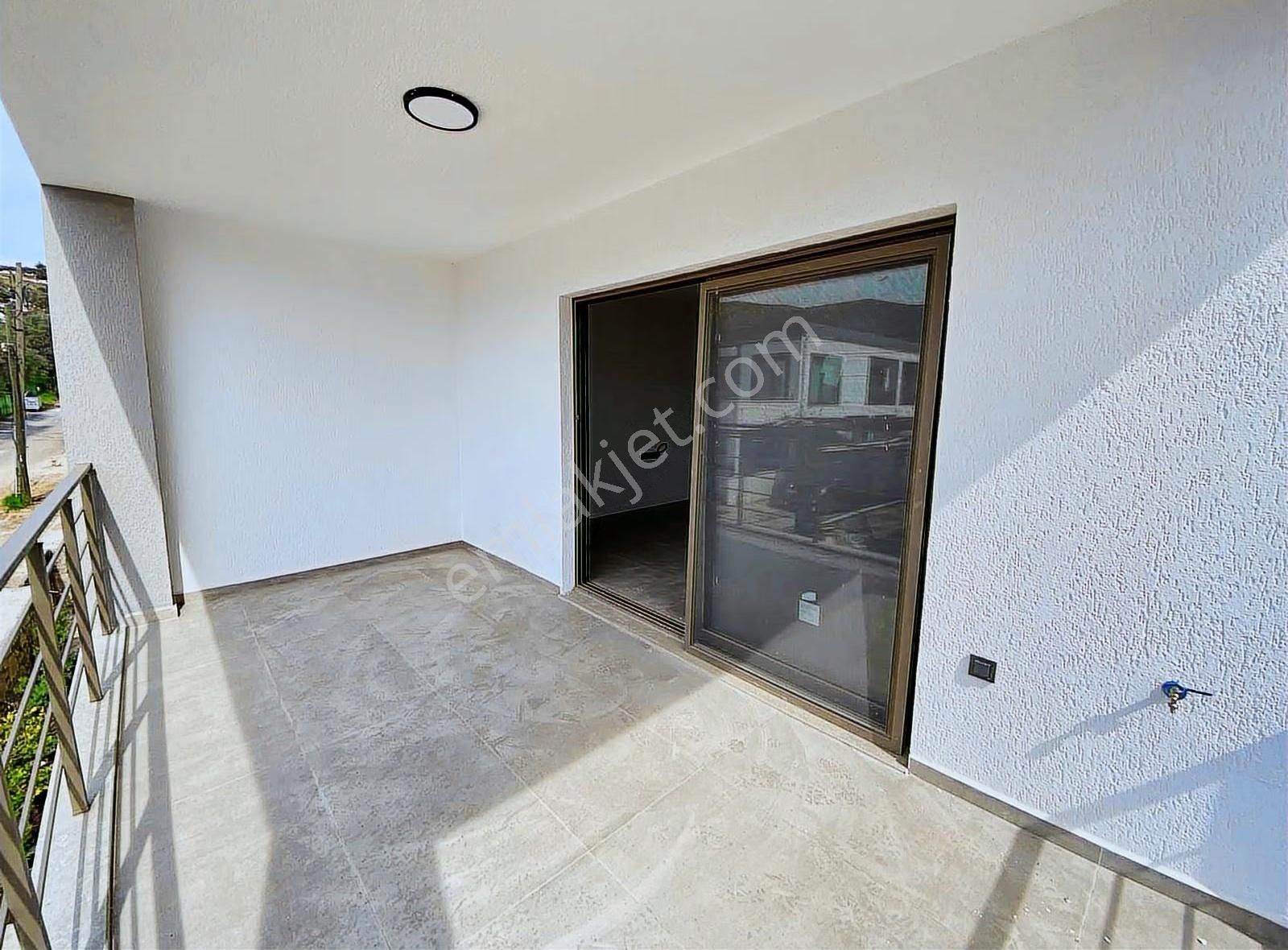 Bodrum Yalıçiftlik'te Kiralık 2+1 Ebeveyn Banyolu Sıfır Daire - Görsel 7