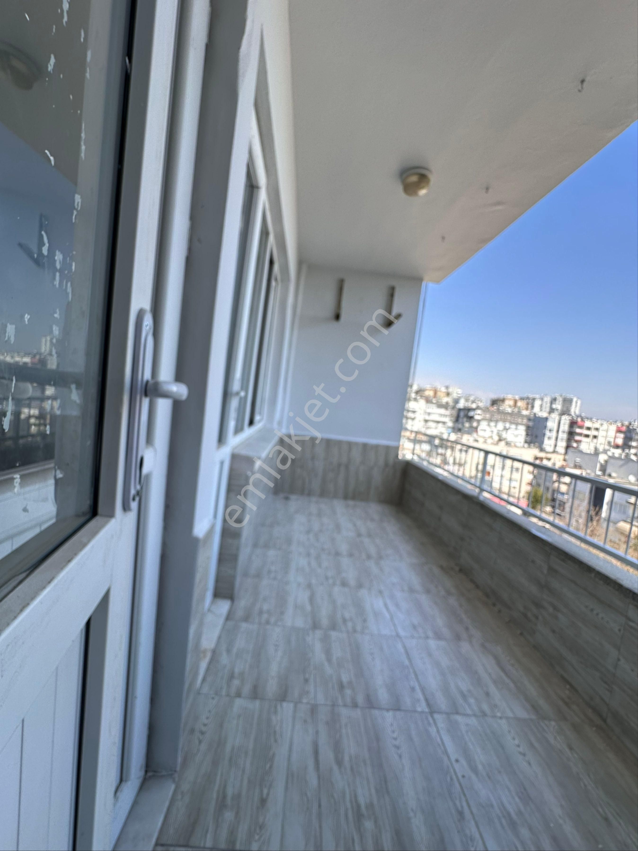 Gazi Mah. Denize 2 Dk İçi Sıfır Yapılı Masrafsız 3+1 Daire - Görsel 19