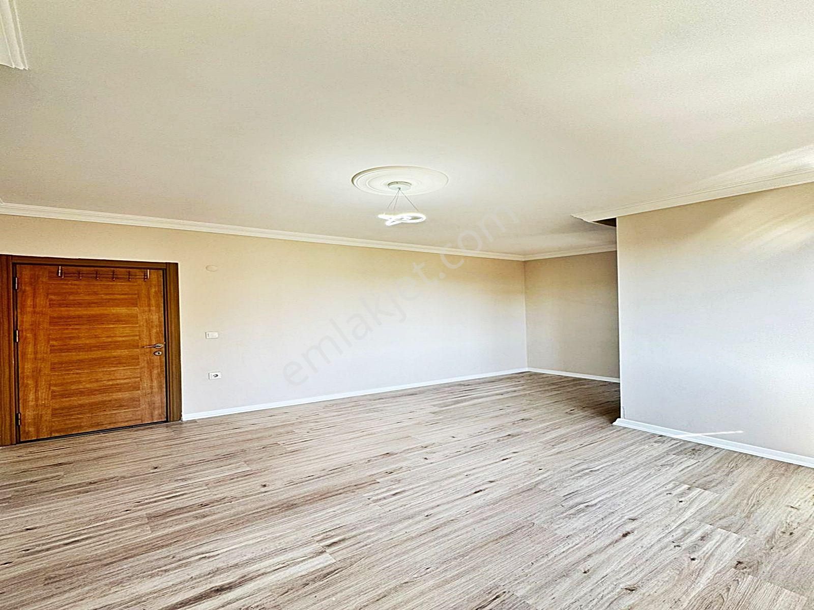 Cadde34 Yapı'dan Beylikdüzü Sahil'de 4+2 Asansörlü 3 Katlı Binada Sıfır Krediye Uygun Dubleks Daire - Görsel 26