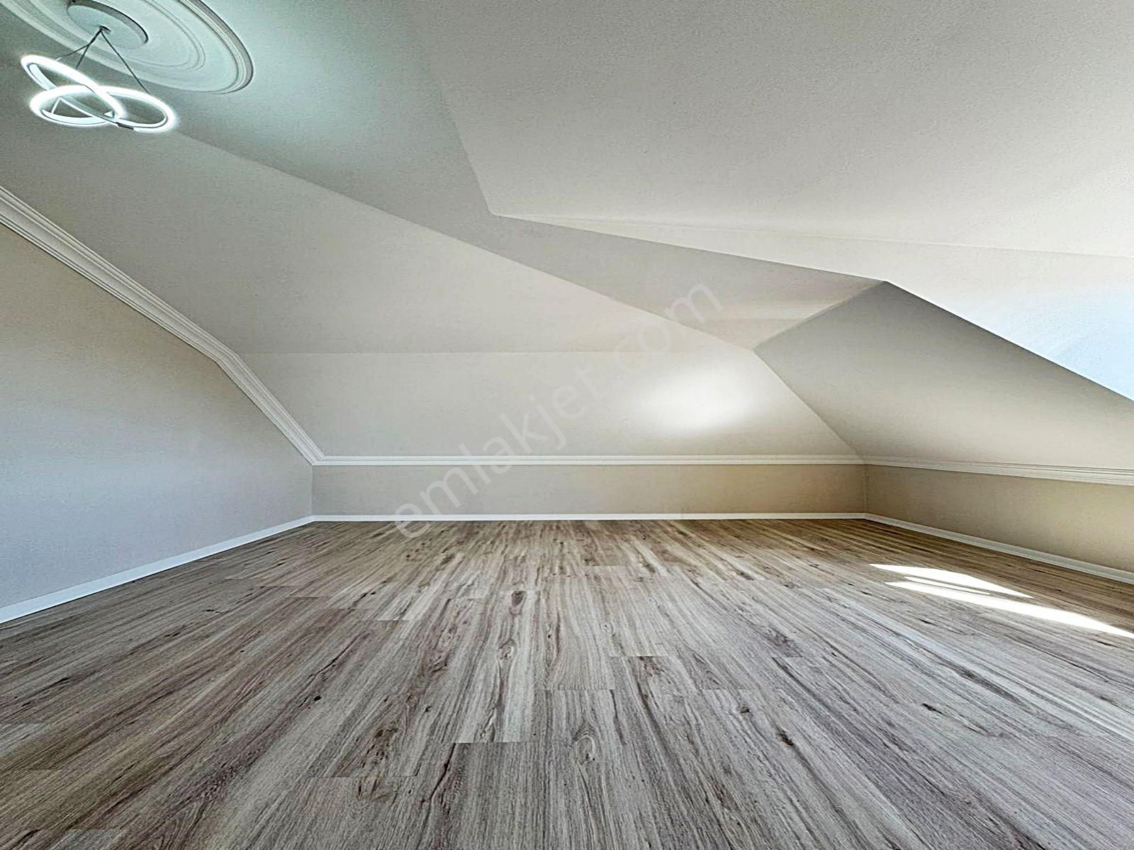 Cadde34 Yapı'dan Beylikdüzü Sahil'de 4+2 Asansörlü 3 Katlı Binada Sıfır Krediye Uygun Dubleks Daire - Görsel 23