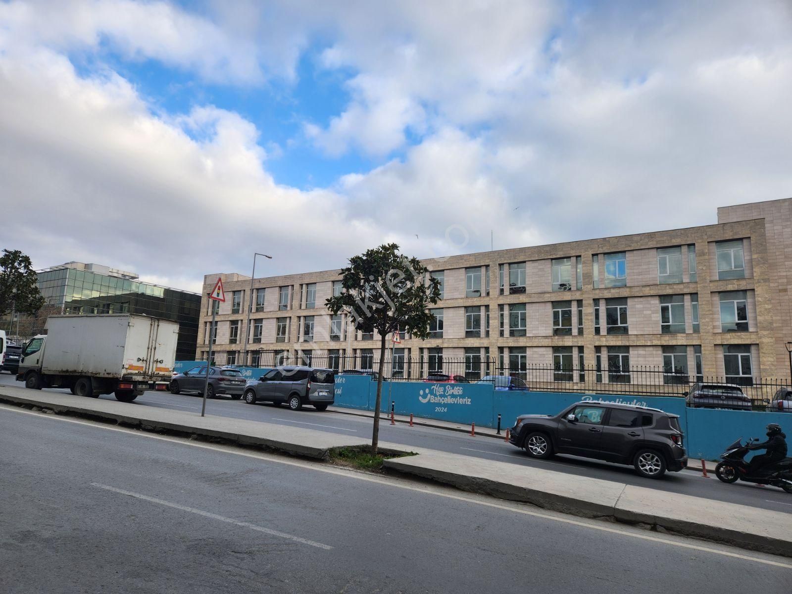 Bahçelievler Memorial Hast.civari Sıfır Bina 95m2 Depolu Dükkan - Görsel 19