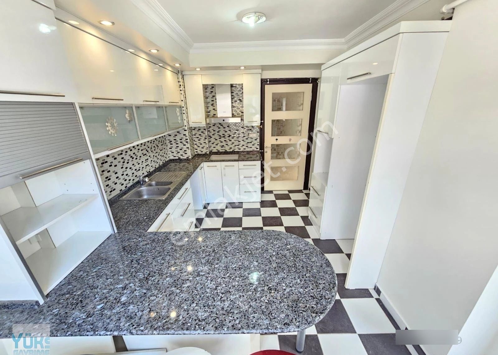 Denizli Selçukbey De Harika Konumda 3+1 170 M2 Site İçinde Kaçırılmayacak Fiyata Satılık Daire - Görsel 11