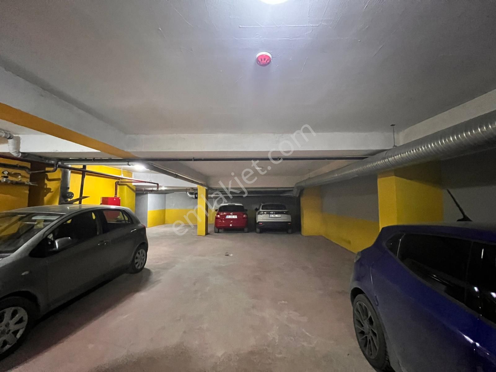 Altıntepe'de Lüks Yapıda Geniş Yatak Odalı Ara Kat 2+1 - Görsel 30