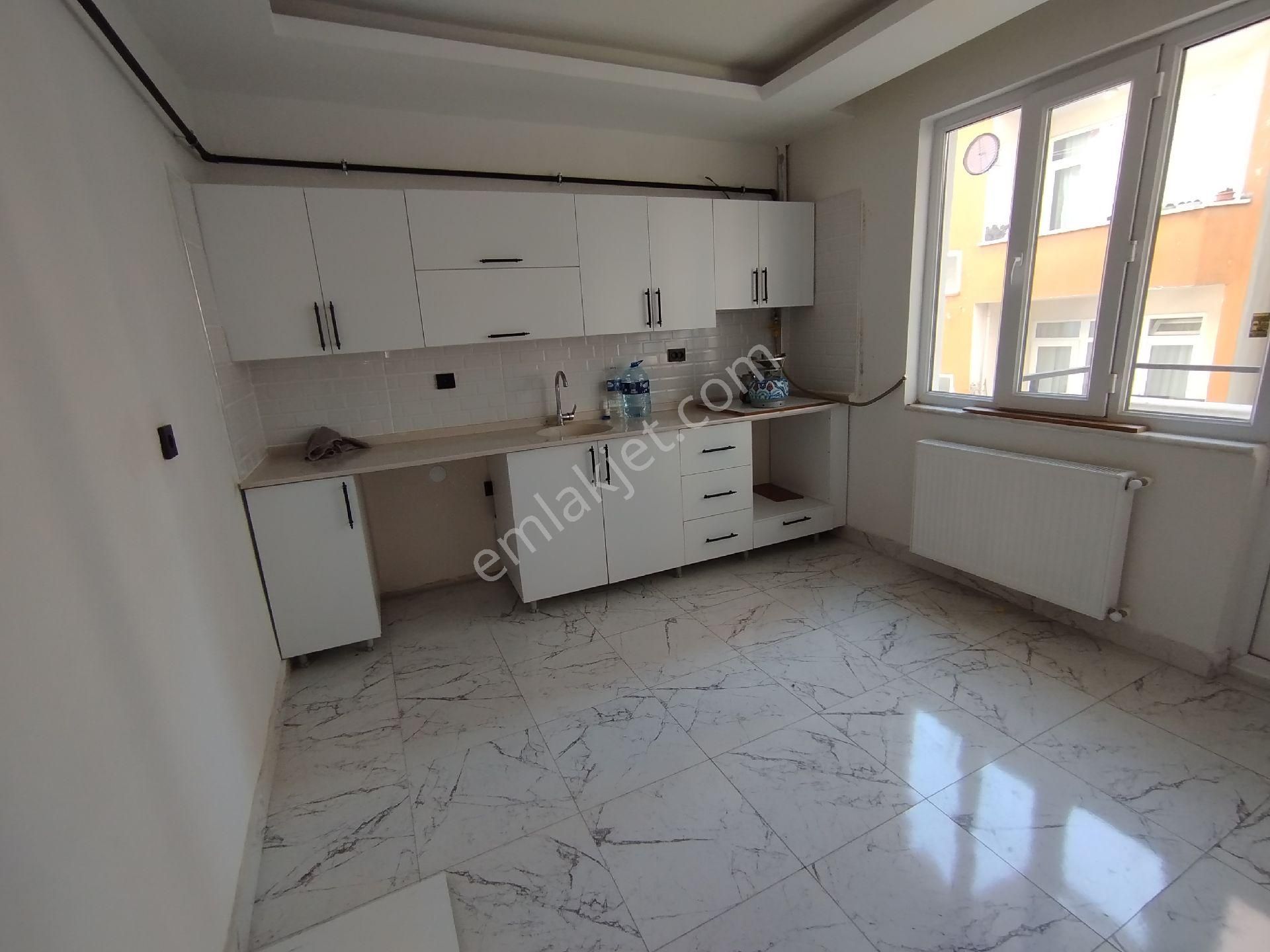 Yeski Emlâk İnşaattan Satılık Merkezi Konumda İçi Full Yapılı Masrafsız - Görsel 4