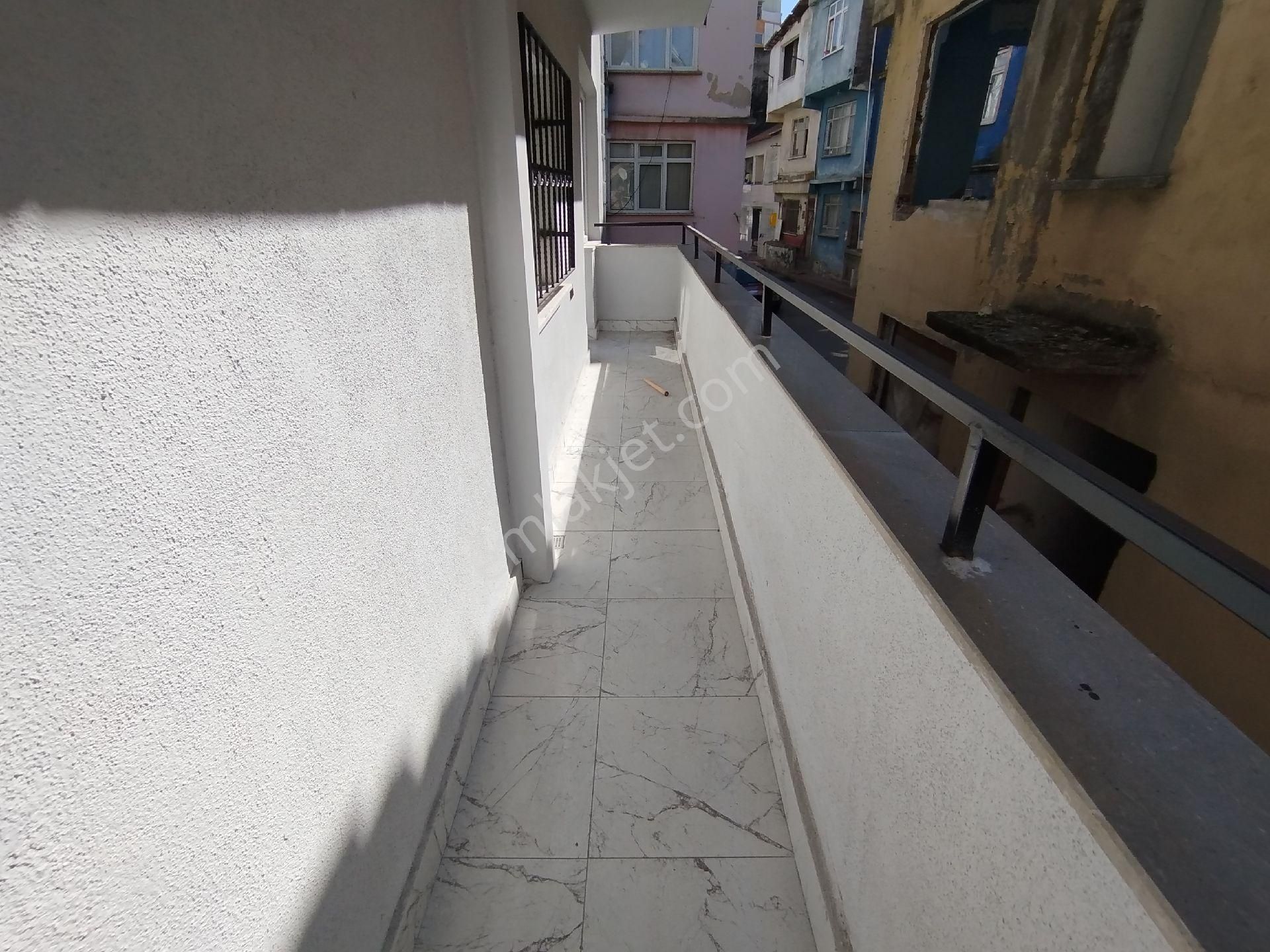 Yeski Emlâk İnşaattan Satılık Merkezi Konumda İçi Full Yapılı Masrafsız - Görsel 27