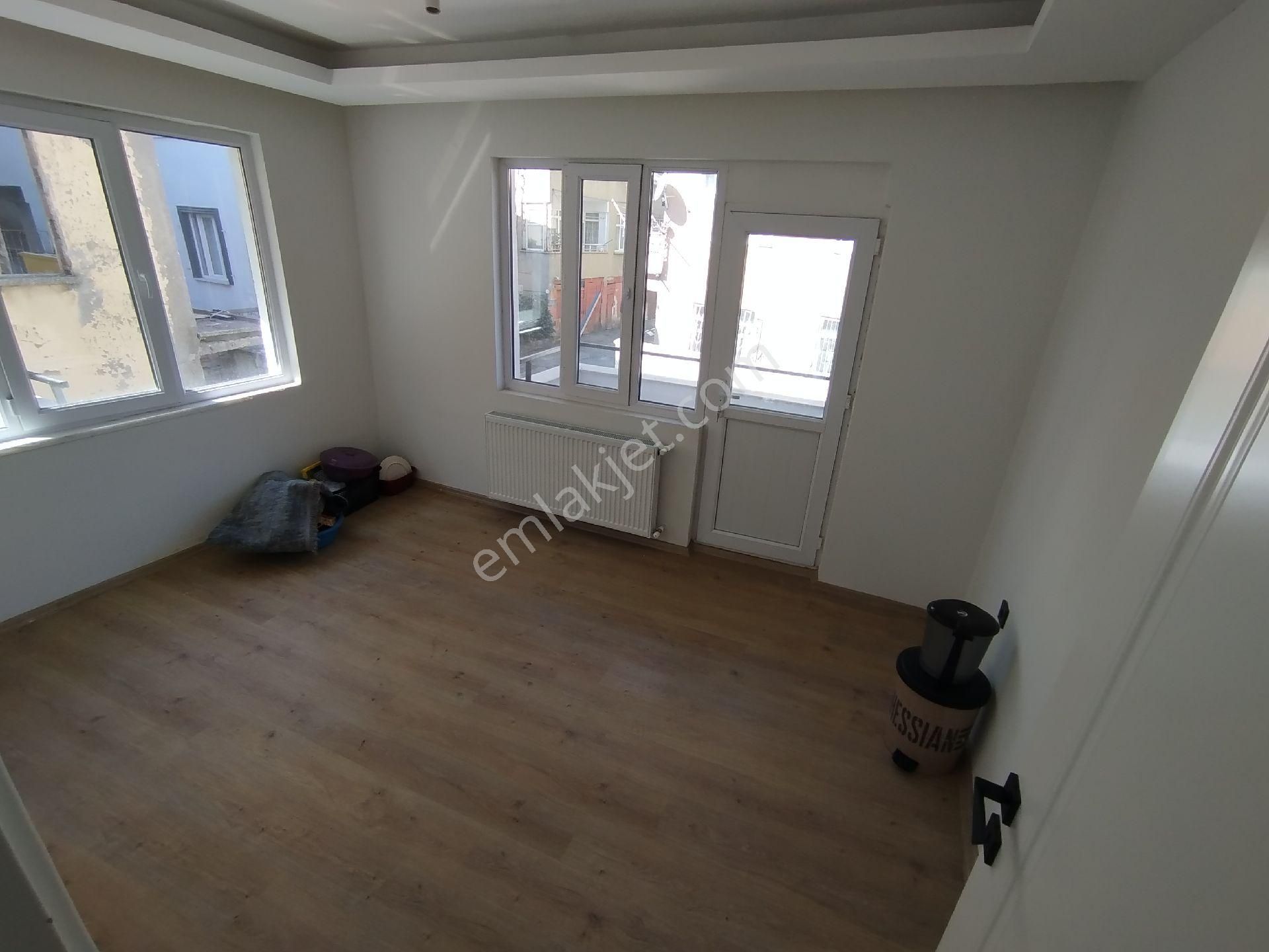 Yeski Emlâk İnşaattan Satılık Merkezi Konumda İçi Full Yapılı Masrafsız - Görsel 9