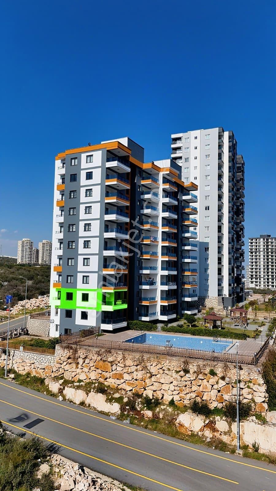 Mersin Erdemli Ayaş Sultankoyu'nda Deniz Manzaralı Satılık 2+1 - Görsel 2