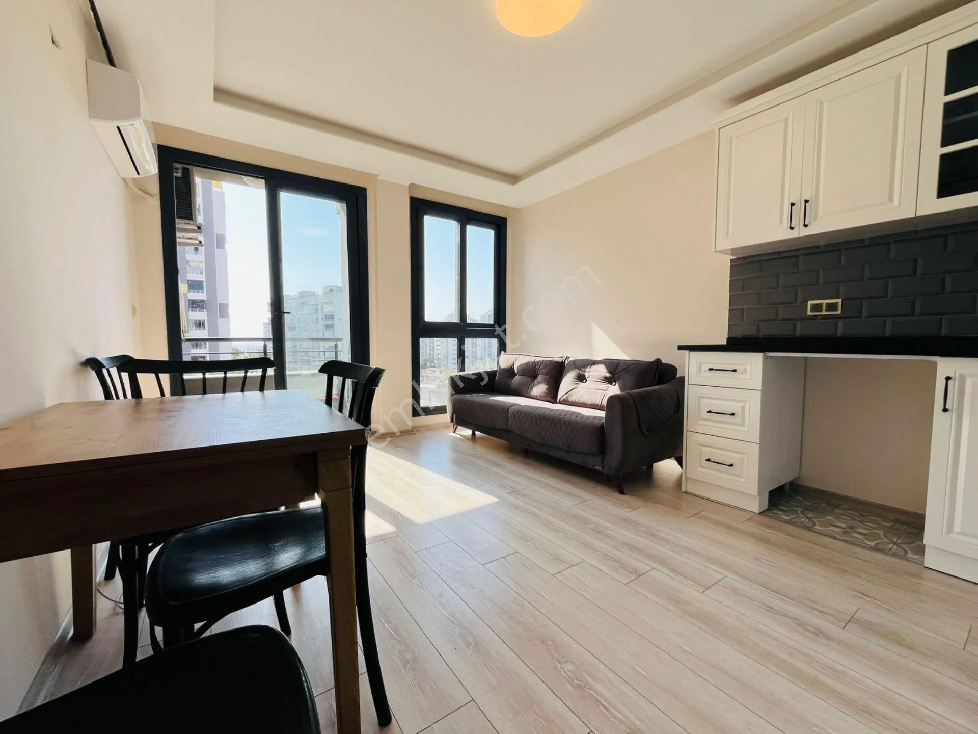 Ethereal'den Tece'de Denize Yakın Siteiçi Eşyalı Deniz Gören 1+1