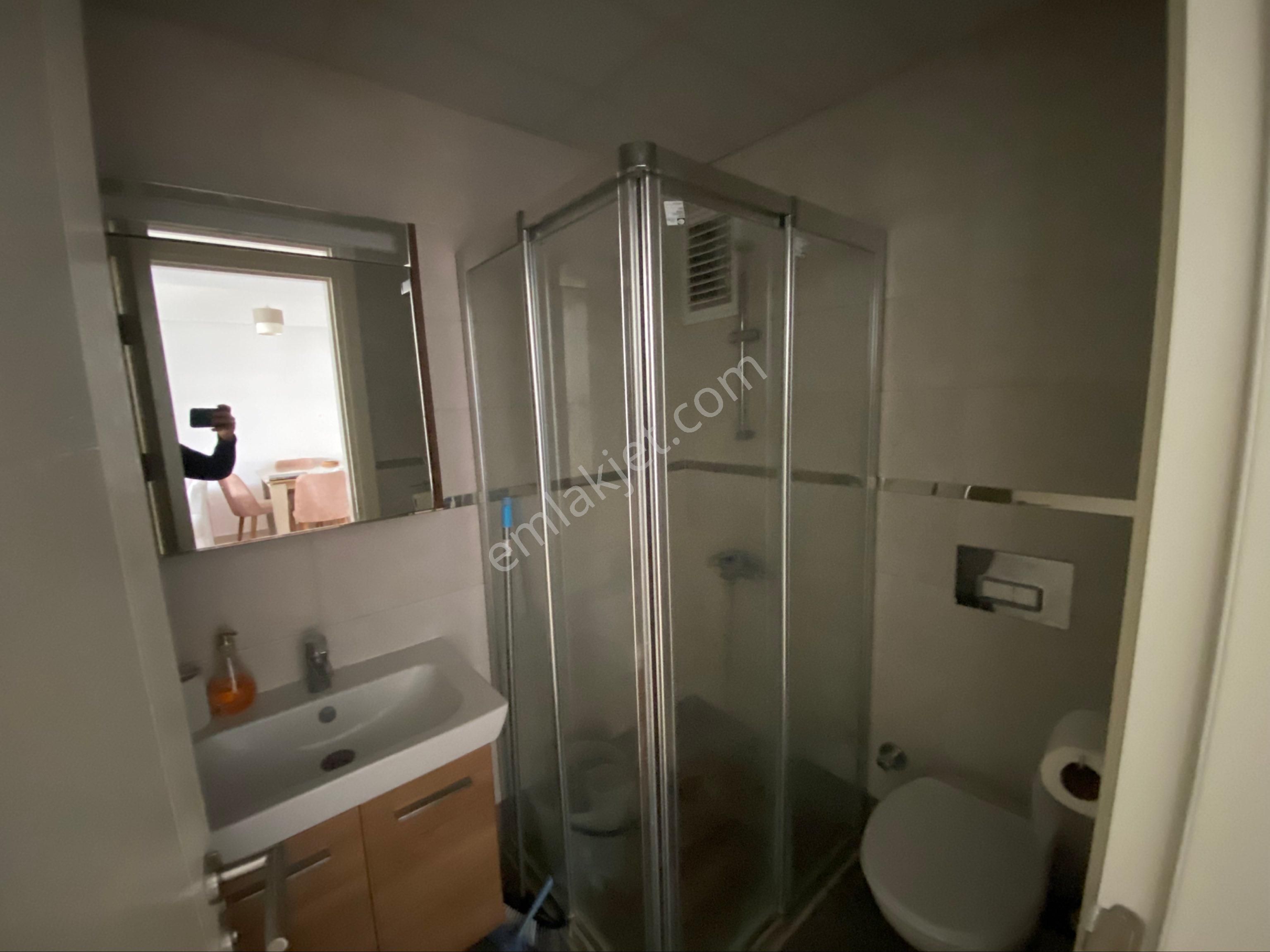 Torbalı Yedieylül Mah Havuzlu Sitede Kiralık Eşyalı 1+1 Ara Kat Daire - Görsel 27