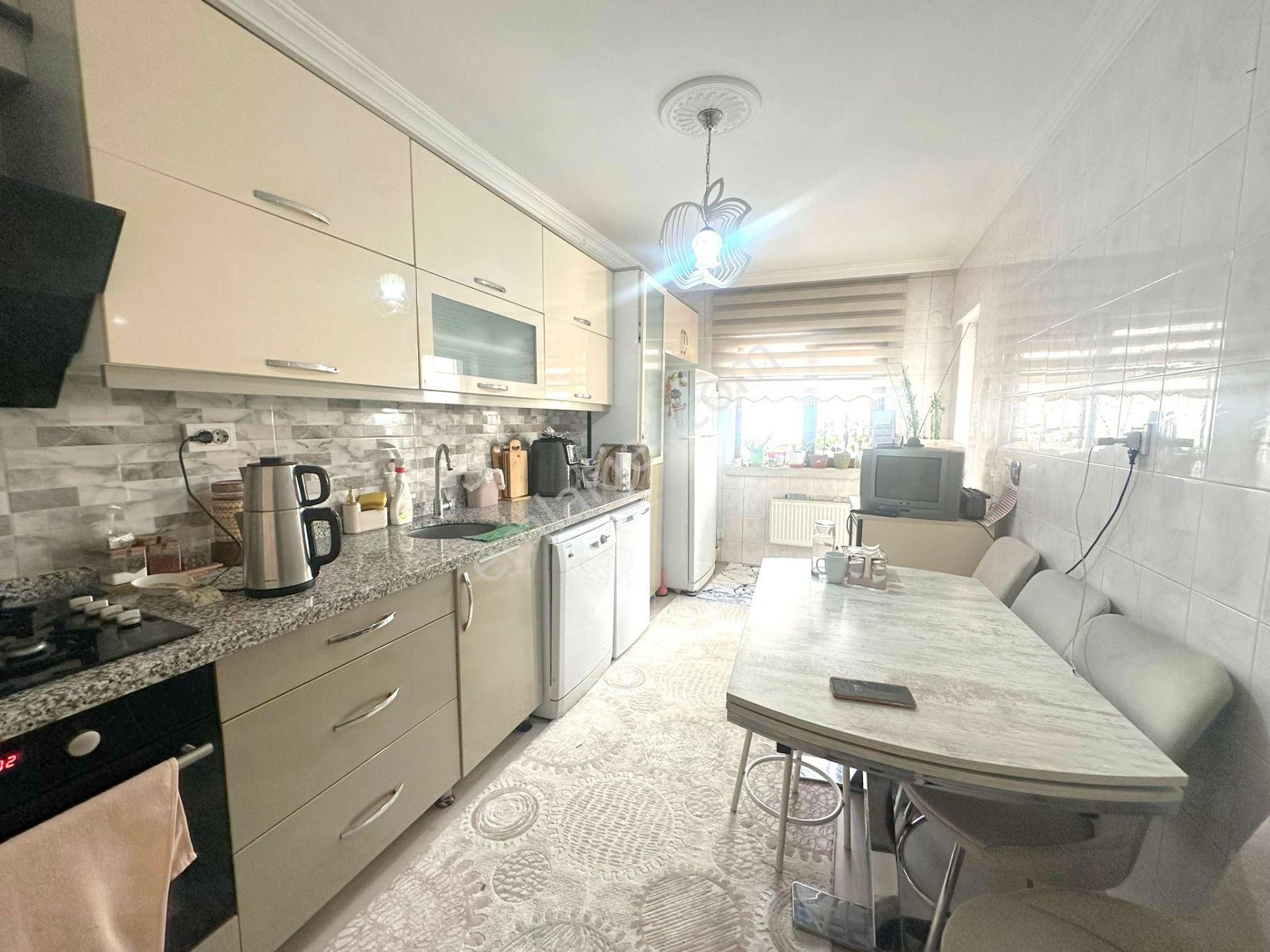 ** Pınarbaşı Mahallesinde 2.kat Yapılı Bağımsız E.banyolu 3+1 Satılık Daire ** - Görsel 12