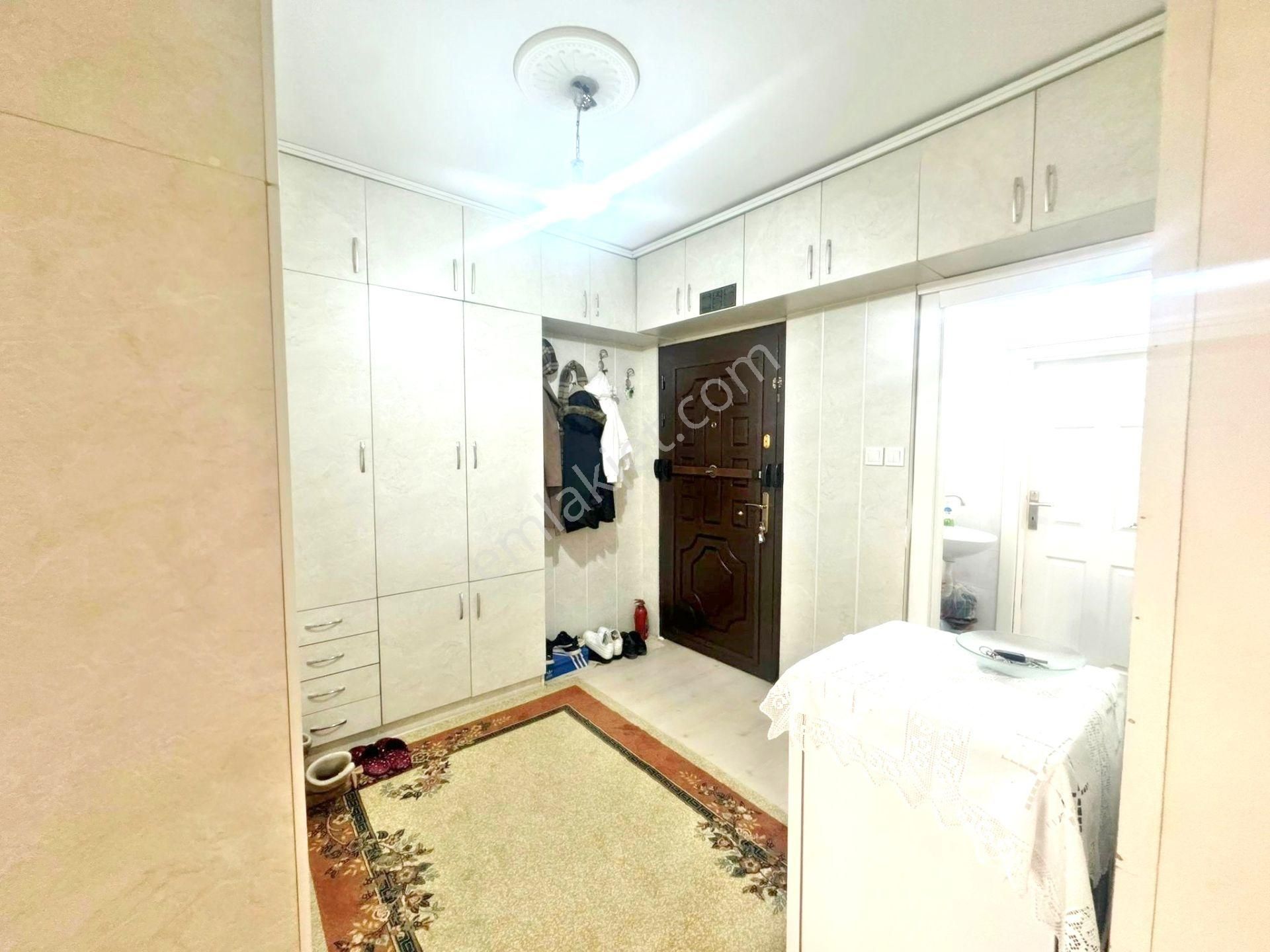 ** Pınarbaşı Mahallesinde 2.kat Yapılı Bağımsız E.banyolu 3+1 Satılık Daire ** - Görsel 2