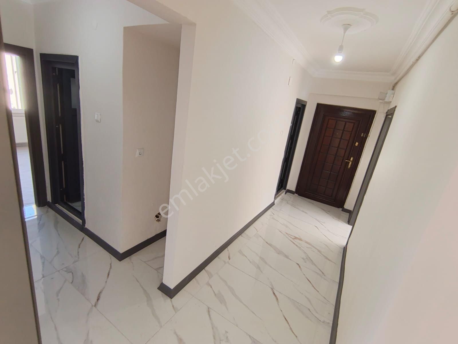 Yeski Emlâk İnşaattan Satılık Merkezi Konumda İçi Full Yapılı - Görsel 12