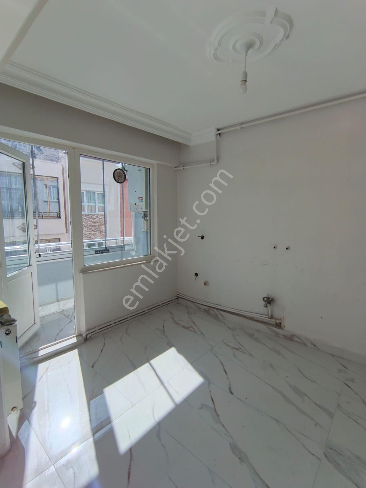 Yeski Emlâk İnşaattan Satılık Merkezi Konumda İçi Full Yapılı - Görsel 31