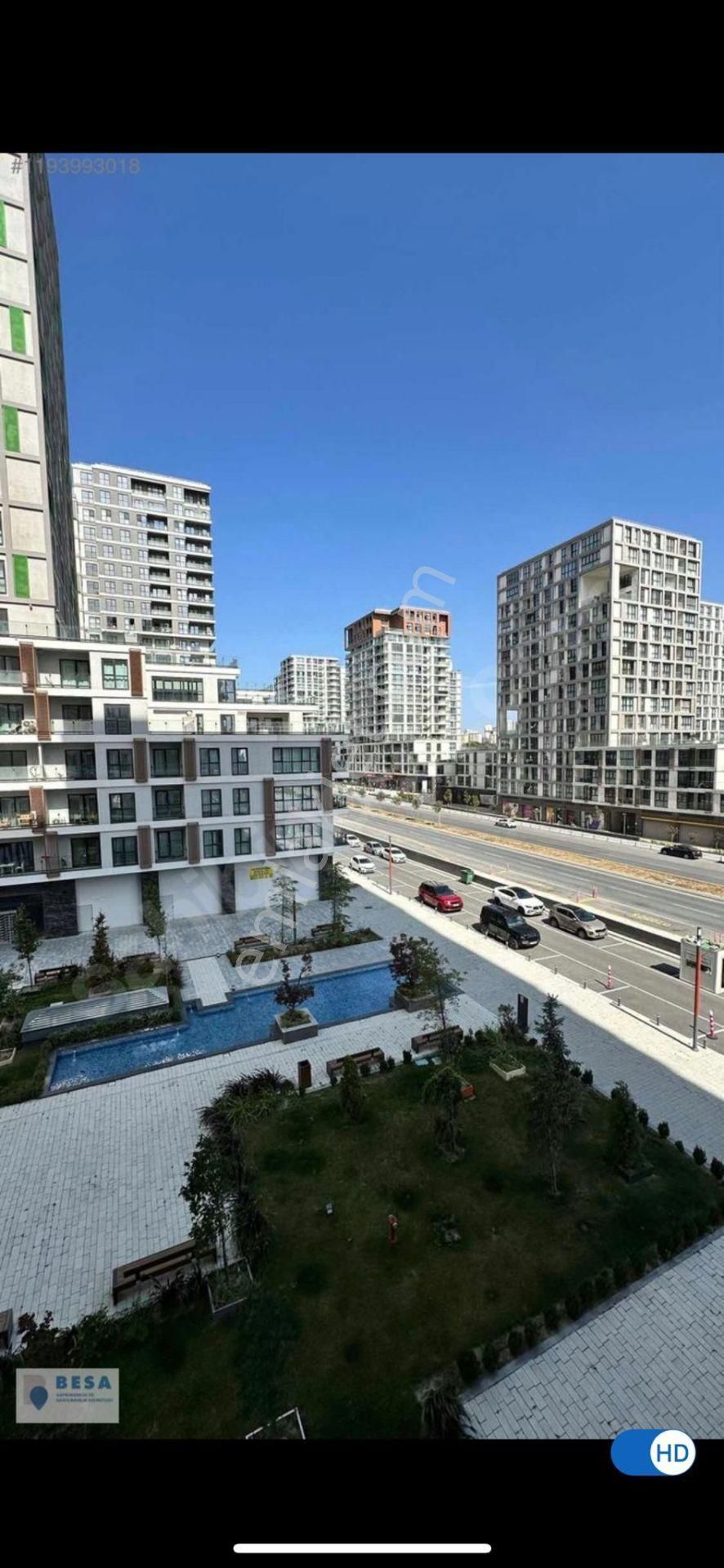 Akzirve Strada'da Eşyalı Balkonlu Tadilatlı Kiralık 1+1 - Görsel 24