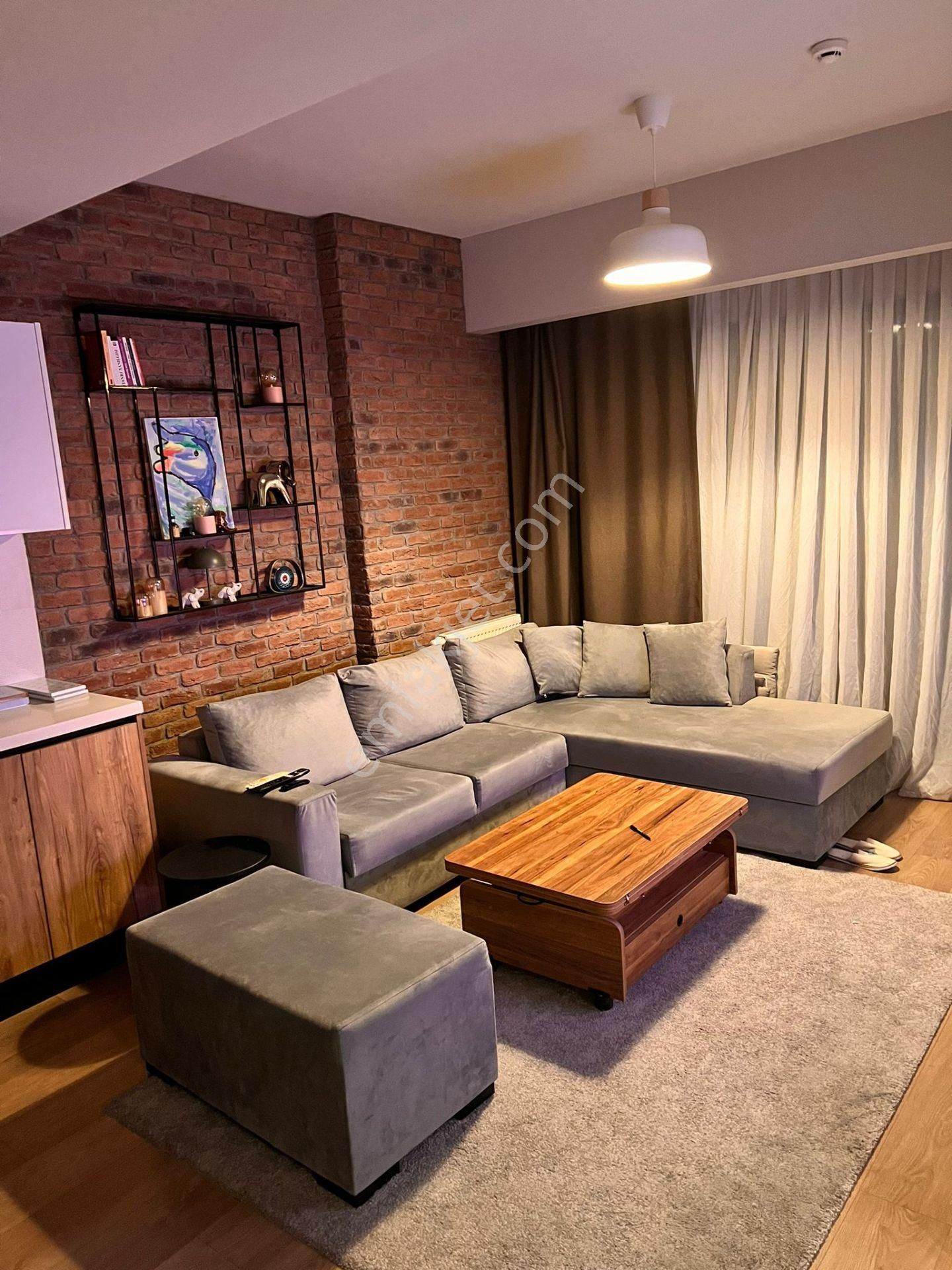 Akzirve Strada'da Eşyalı Balkonlu Tadilatlı Kiralık 1+1 - Görsel 5