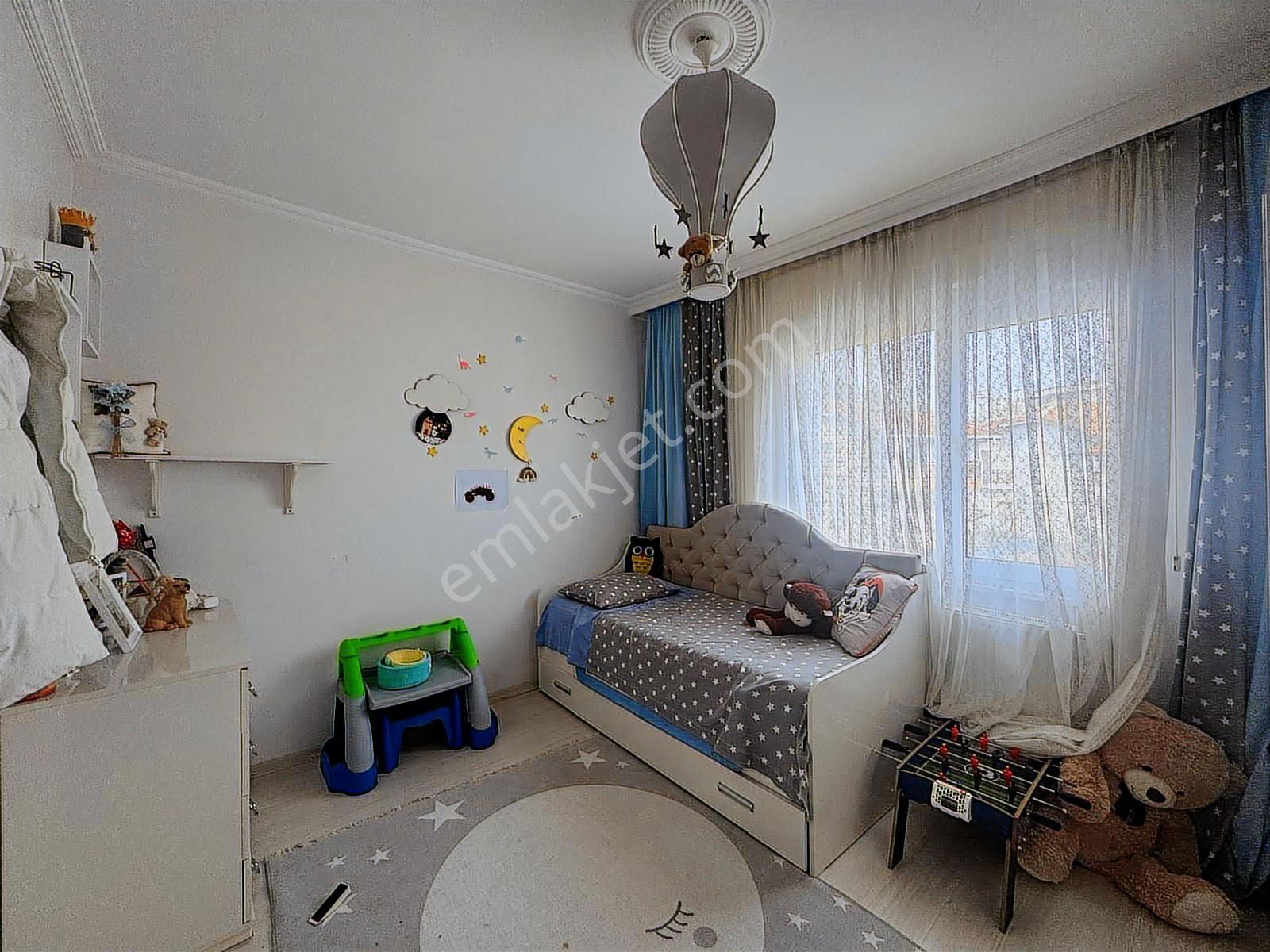 Hürriyet Mahallesinde 4+2 Kelepir Villa - Görsel 28