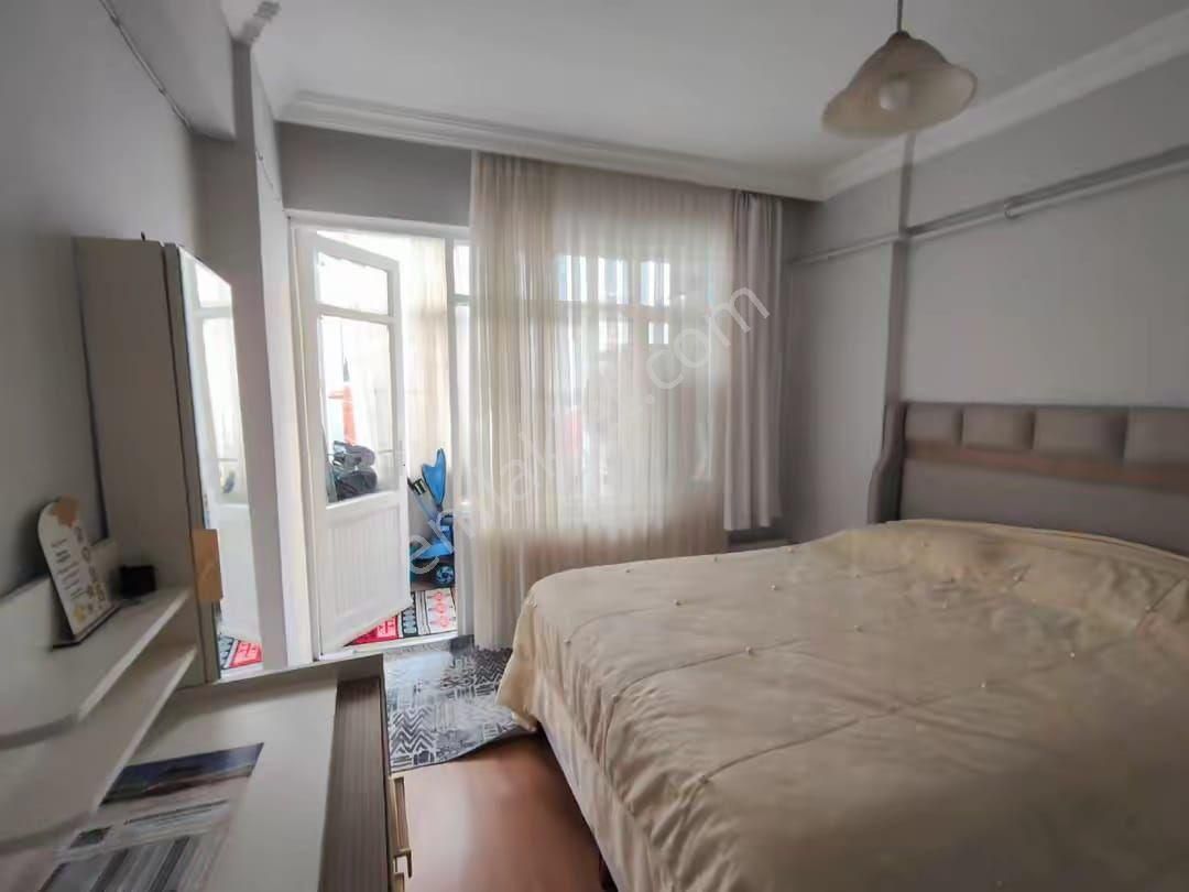 Yeski Emlâktan Satılık 2+1 Masrafsız - Görsel 9