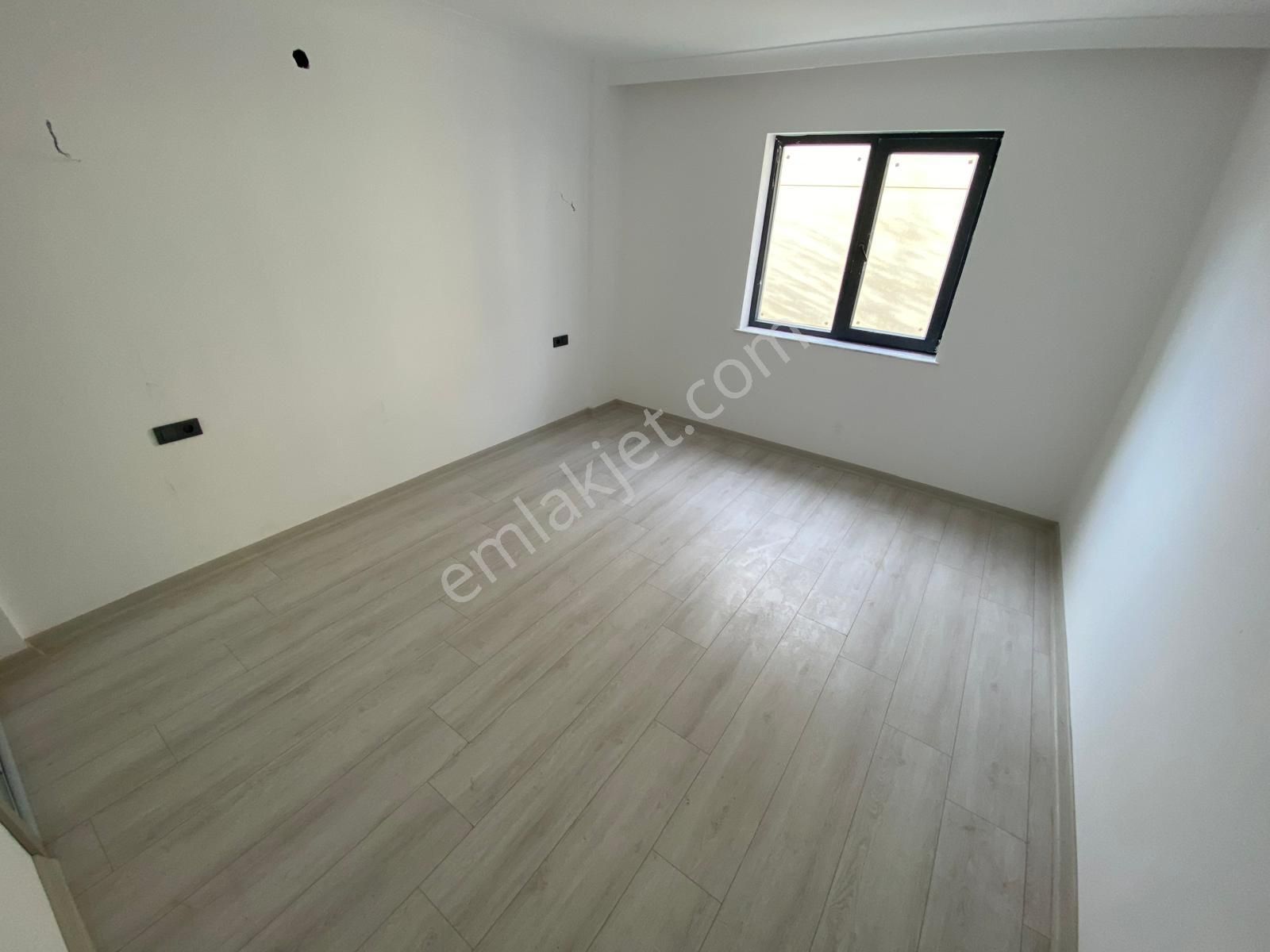 Yılmaz Gayrimenkulden Pınarbaşı Mahallesinde Lüks Yapıda 0 Bina Geniş M2 Fırsat Daire - Görsel 19