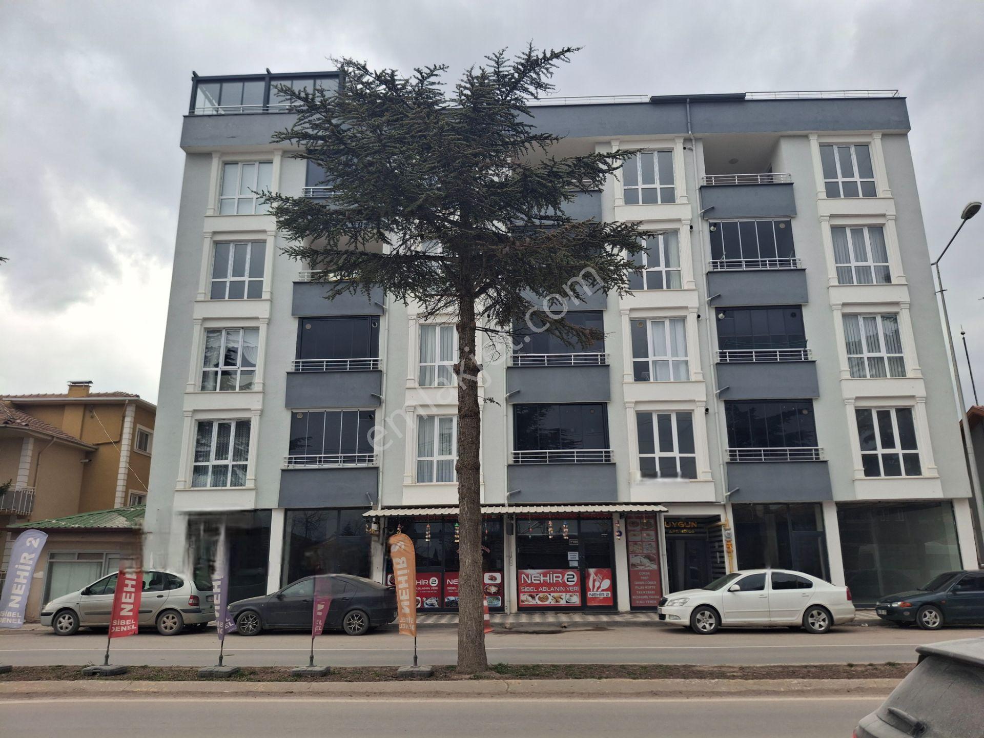 Klass Emlaktan Gümüşhacıköyde 2 Adet Satılık Veya Kiralık İş Yeri