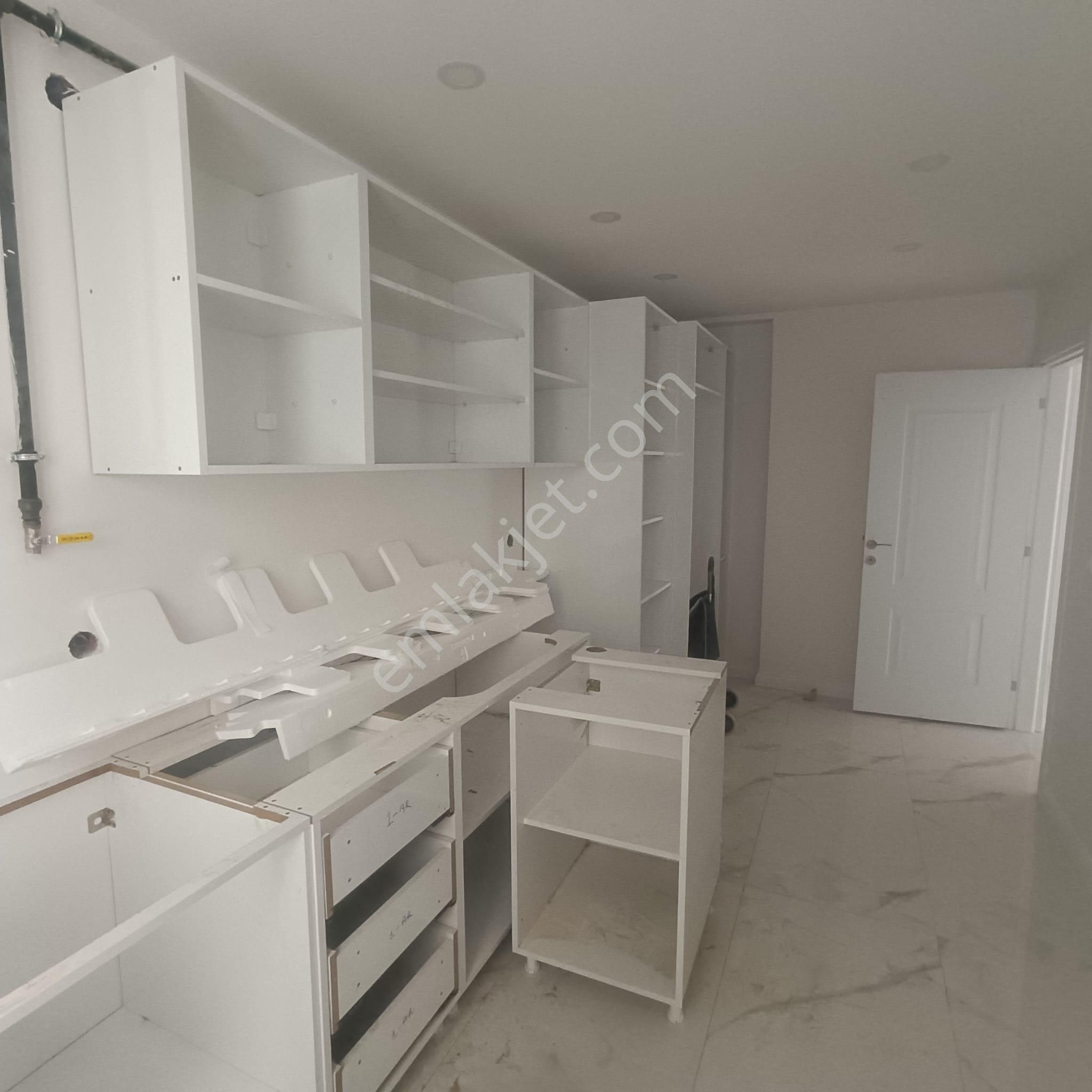19 Mayıs Caddesi Üzeri – Sıfır Daire – İlk Kiracısını Bekliyor Arka Cephe - Görsel 12