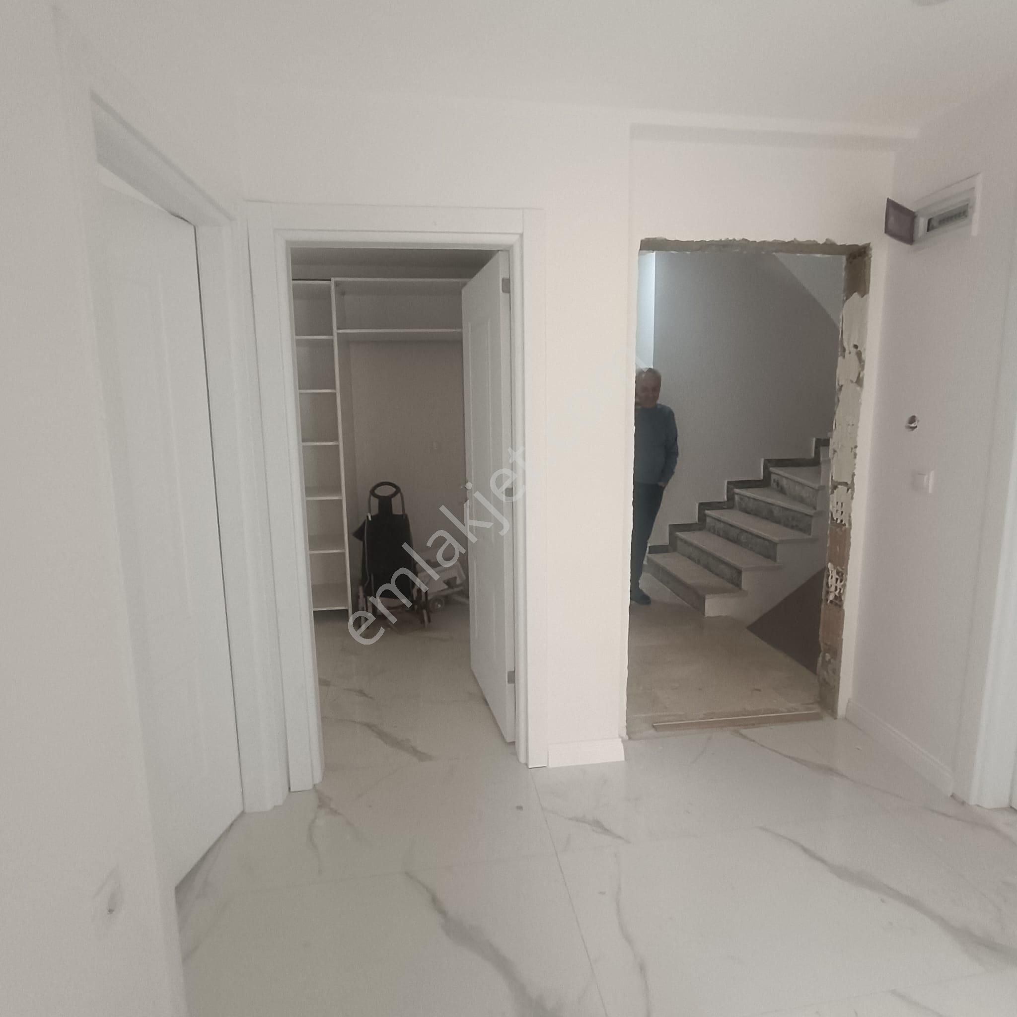 19 Mayıs Caddesi Üzeri – Sıfır Daire – İlk Kiracısını Bekliyor Arka Cephe - Görsel 15