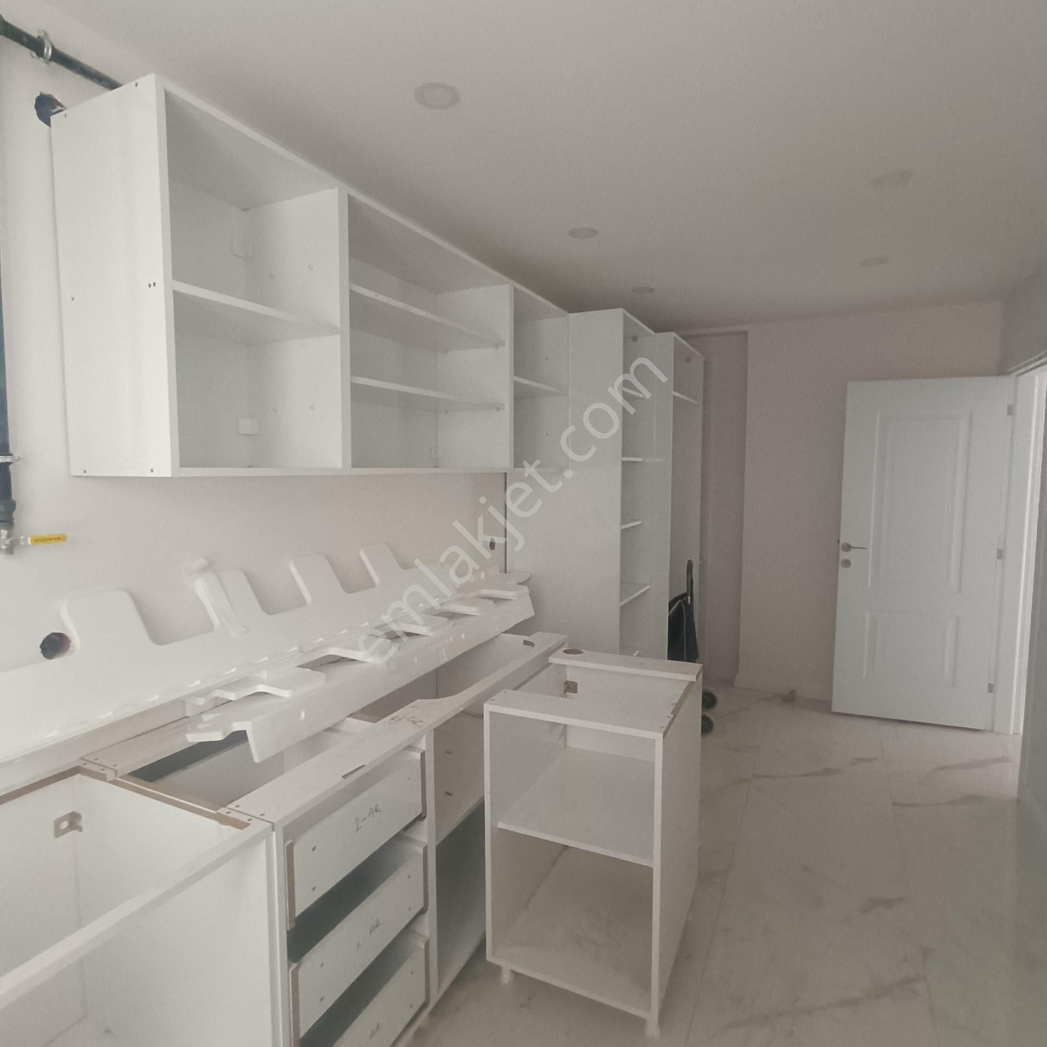 19 Mayıs Caddesi Üzeri – Sıfır Daire – İlk Kiracısını Bekliyor Arka Cephe - Görsel 13
