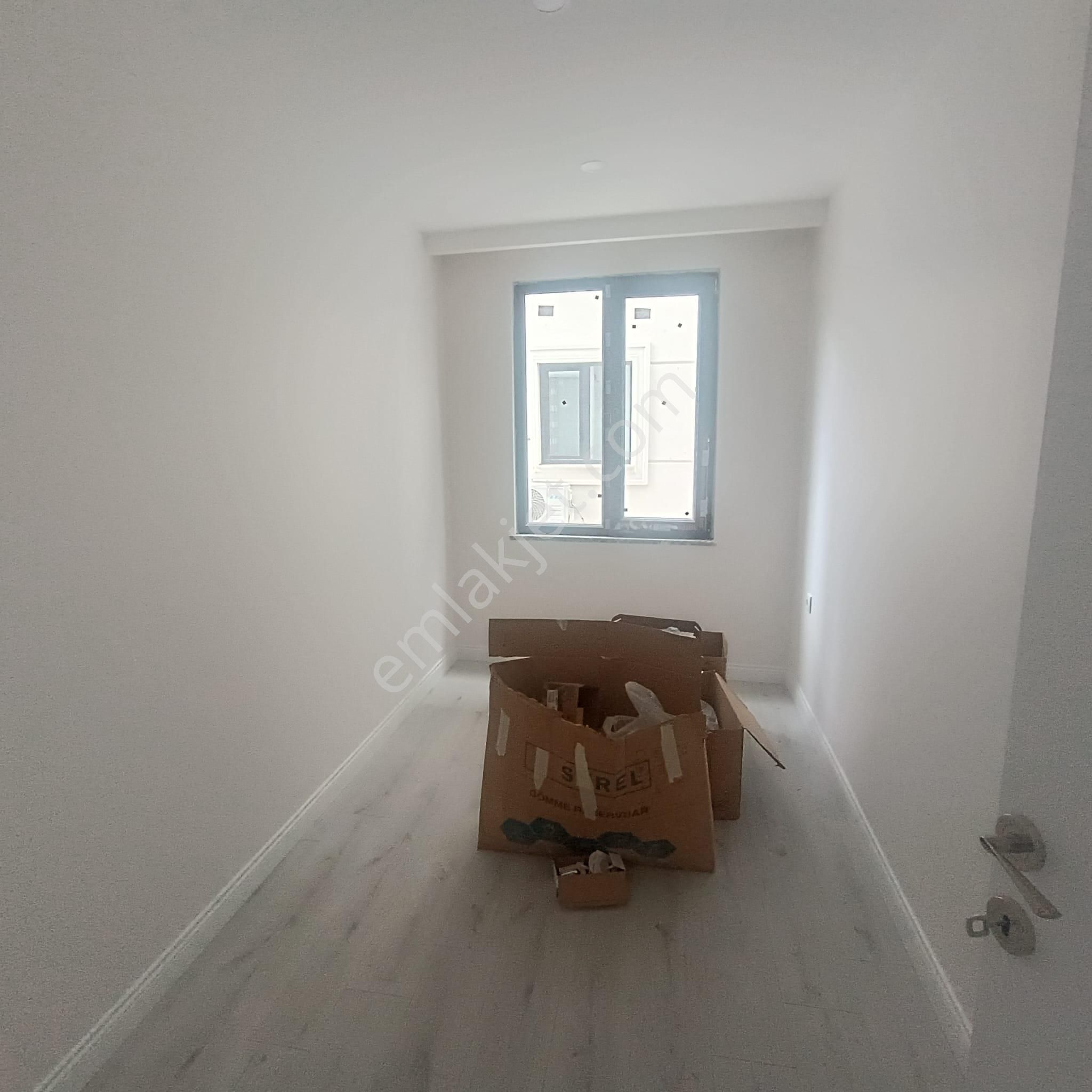 19 Mayıs Caddesi Üzeri – Sıfır Daire – İlk Kiracısını Bekliyor Arka Cephe - Görsel 10